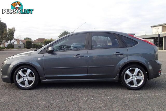 2005 FORD FOCUS ZETEC LS HATCH, 5 DOORS, 5 SEATS