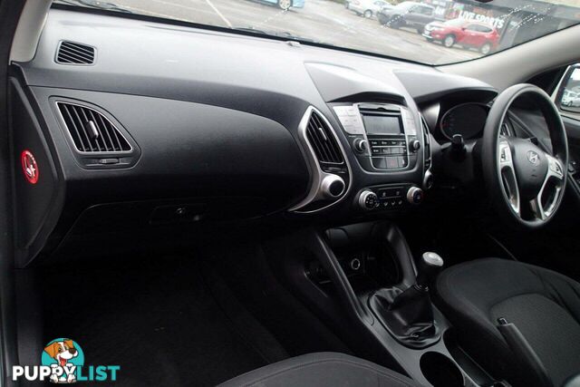 2011 HYUNDAI IX35 ACTIVE (FWD) LM MY11 SUV, 4 DOORS, 5 SEATS