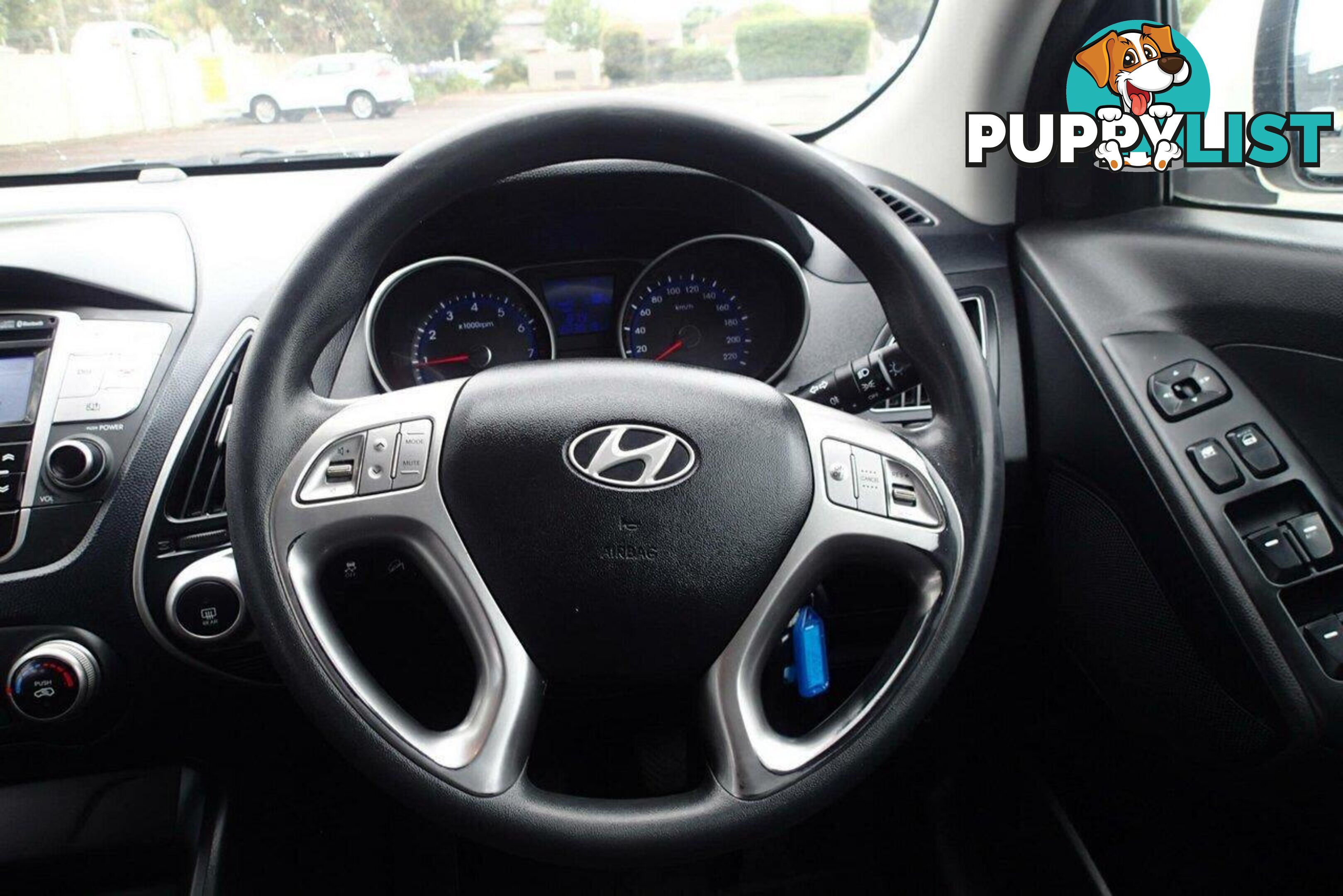 2011 HYUNDAI IX35 ACTIVE (FWD) LM MY11 SUV, 4 DOORS, 5 SEATS