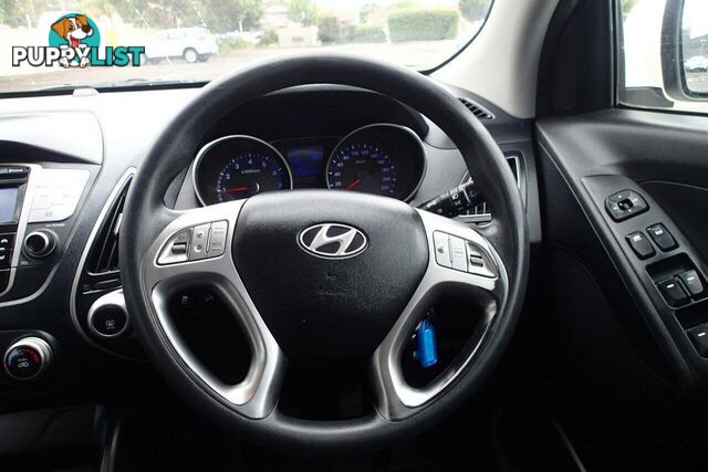 2011 HYUNDAI IX35 ACTIVE (FWD) LM MY11 SUV, 4 DOORS, 5 SEATS