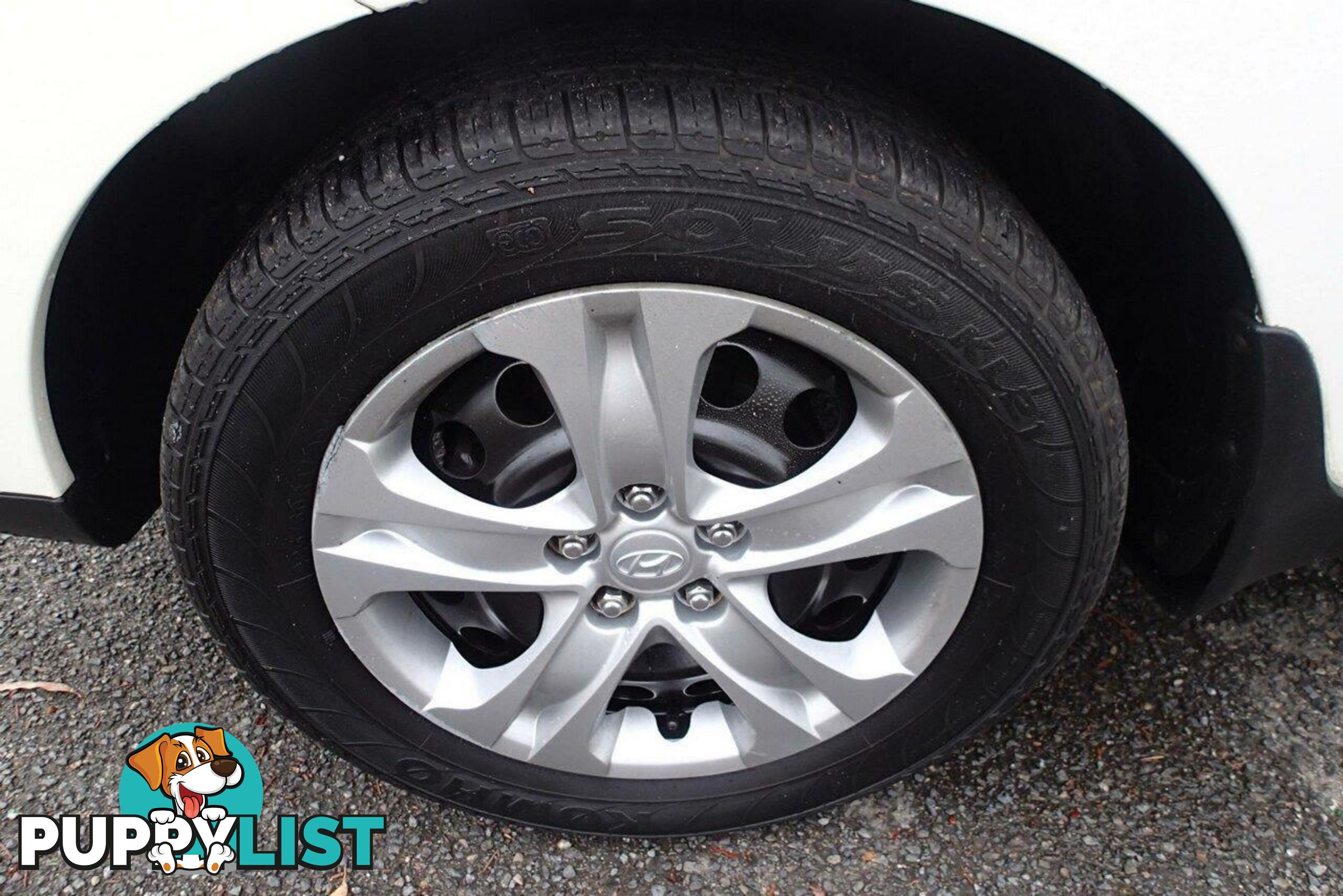 2011 HYUNDAI IX35 ACTIVE (FWD) LM MY11 SUV, 4 DOORS, 5 SEATS