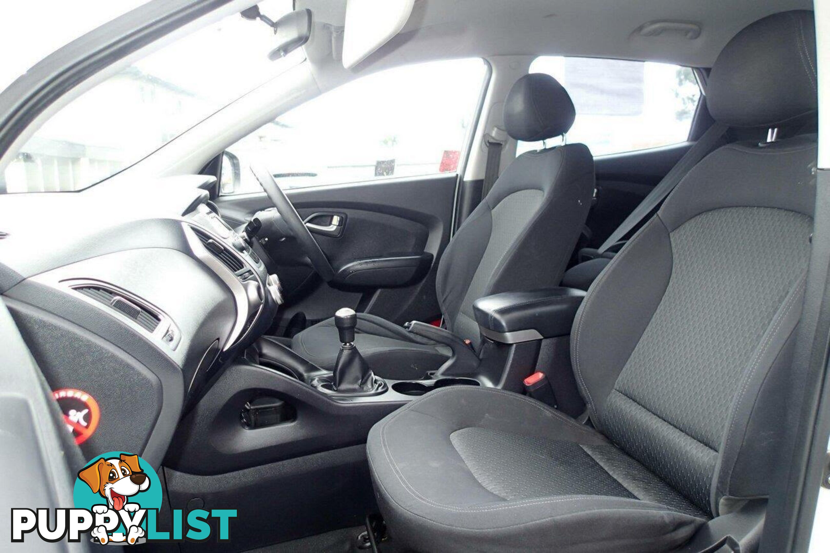 2011 HYUNDAI IX35 ACTIVE (FWD) LM MY11 SUV, 4 DOORS, 5 SEATS