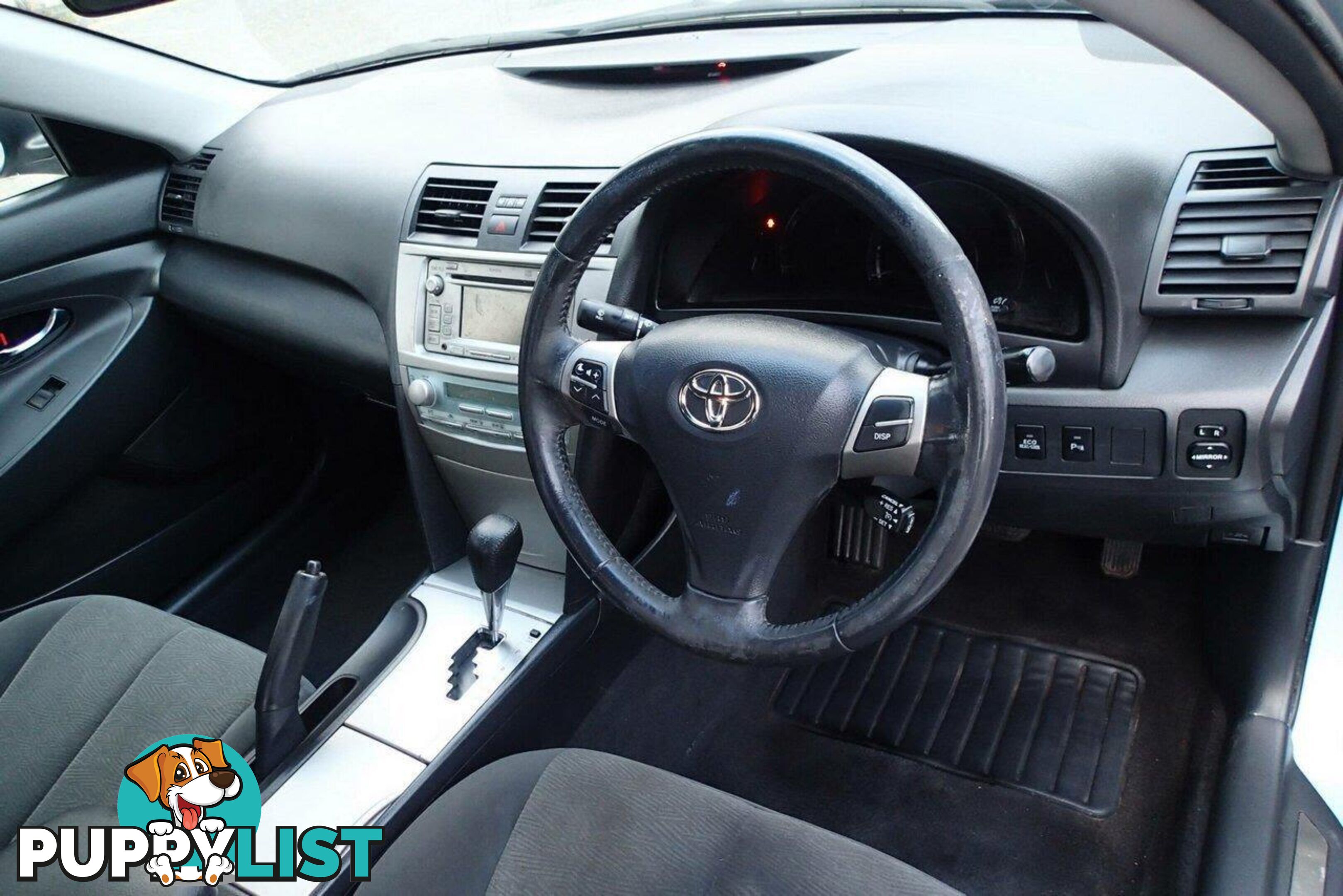 2010 TOYOTA CAMRY HYBRID AHV40R SEDAN, 4 DOORS, 5 SEATS