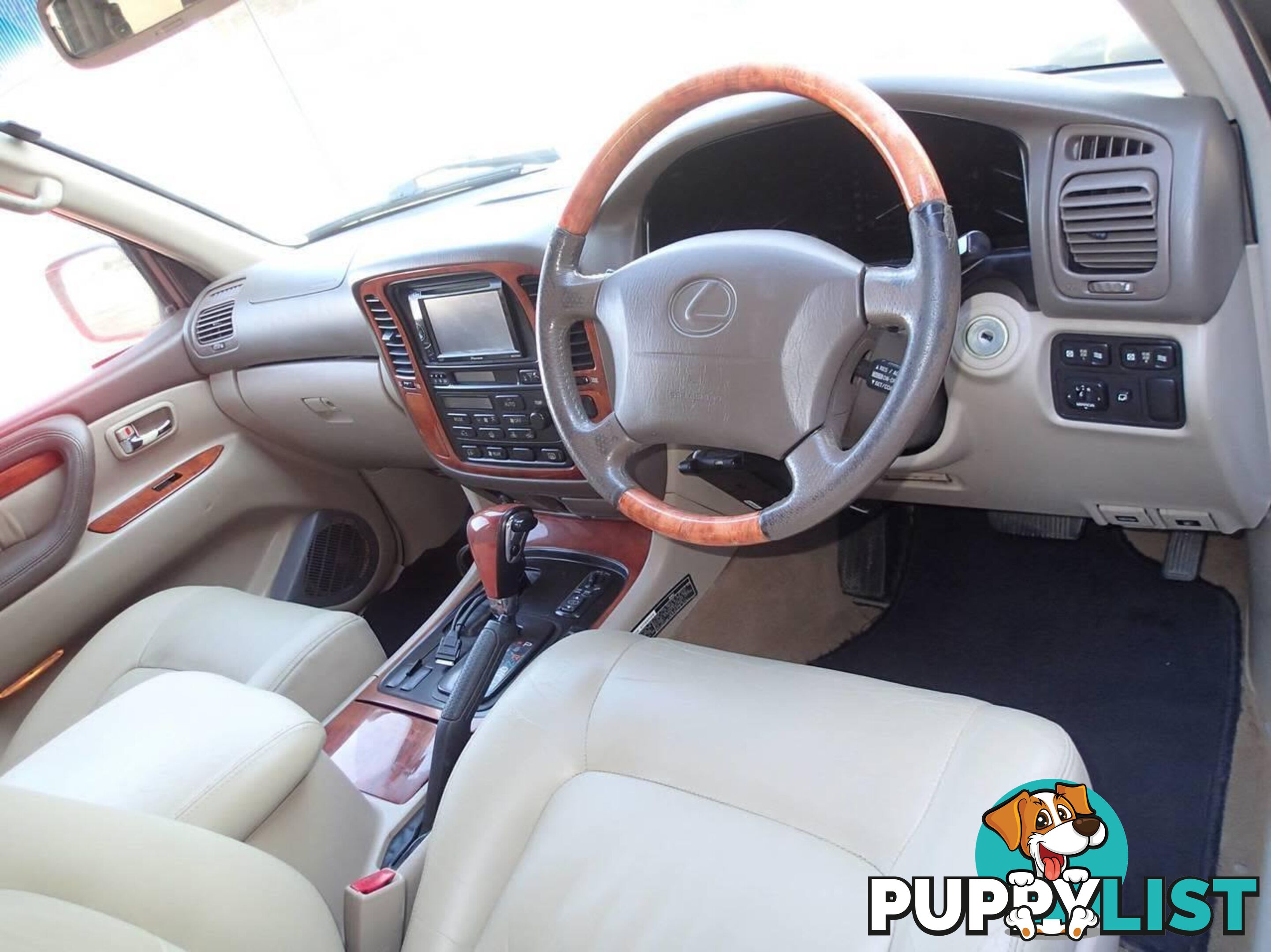 2000 LEXUS LX470 (4X4) UZJ100R SUV, 4 DOORS, 8 SEATS