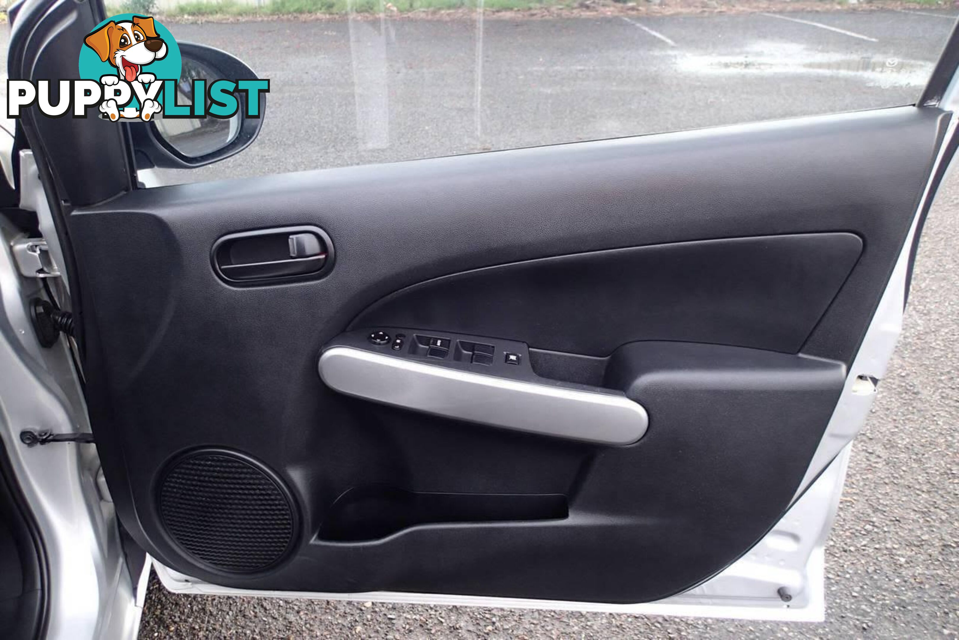 2009 MAZDA 2 MAXX DE HATCH, 5 DOORS, 5 SEATS