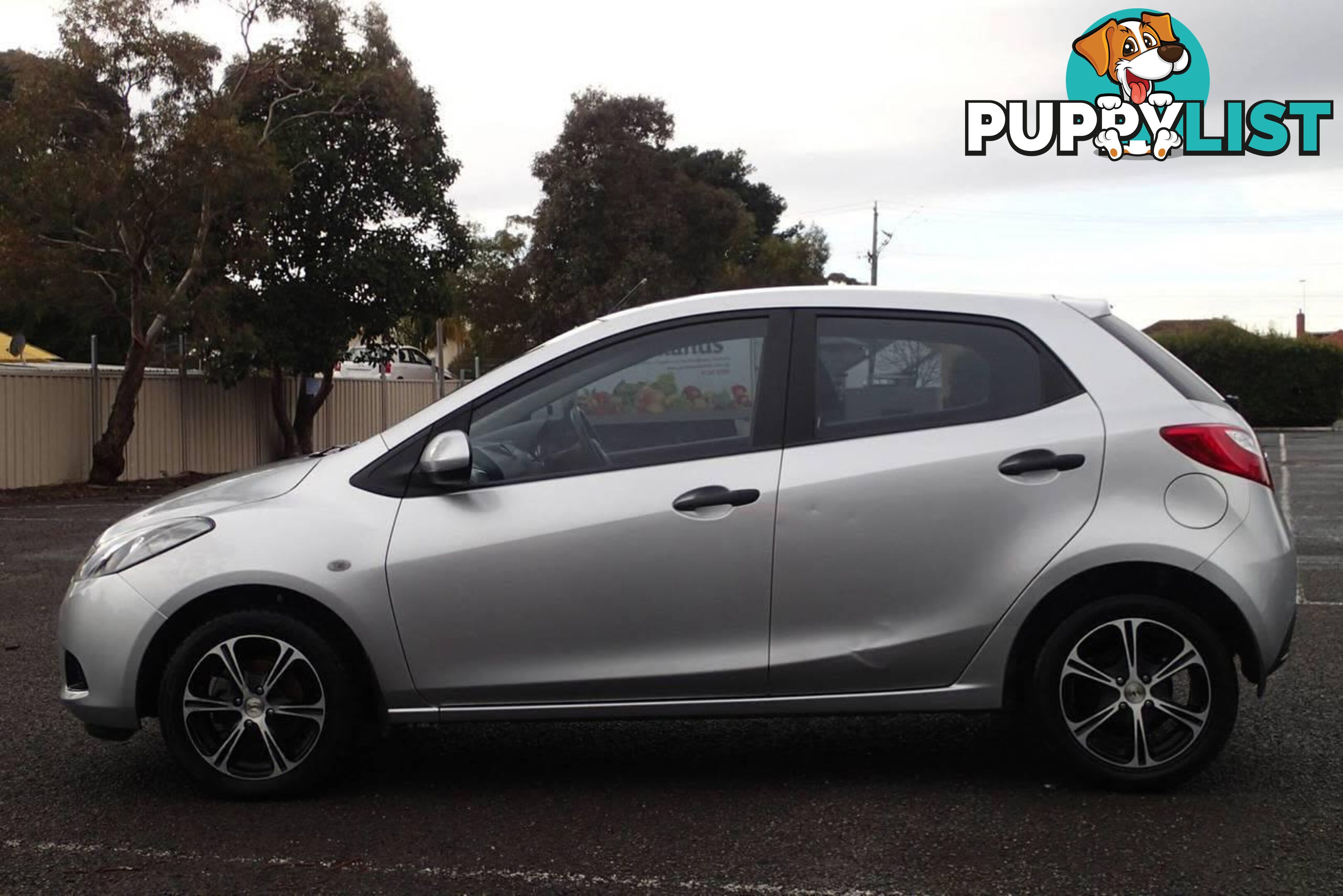 2009 MAZDA 2 MAXX DE HATCH, 5 DOORS, 5 SEATS