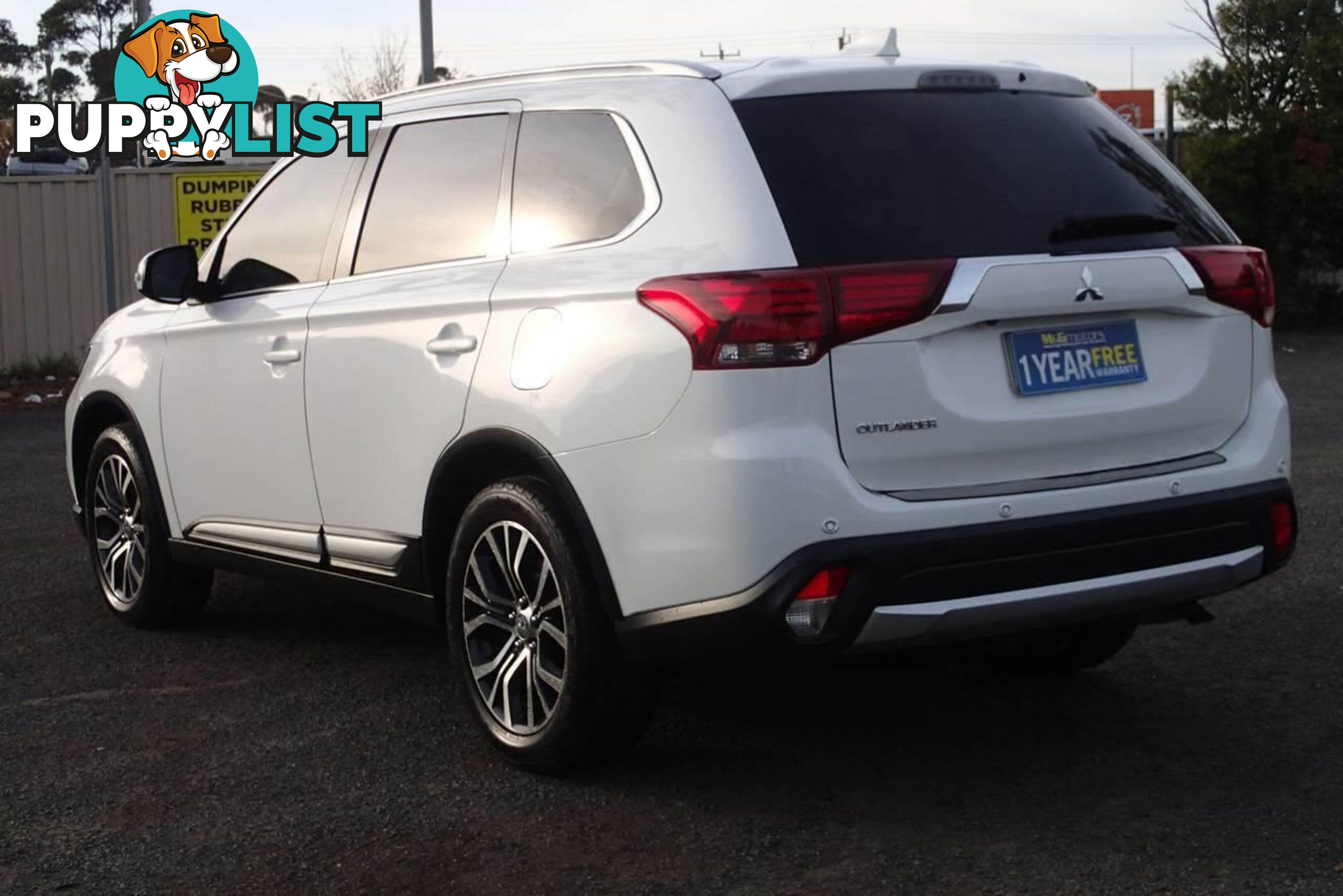 2017 MITSUBISHI OUTLANDER ES 7 SEAT (2WD) ZL MY18.5 SUV, 4 DOORS, 7 SEATS