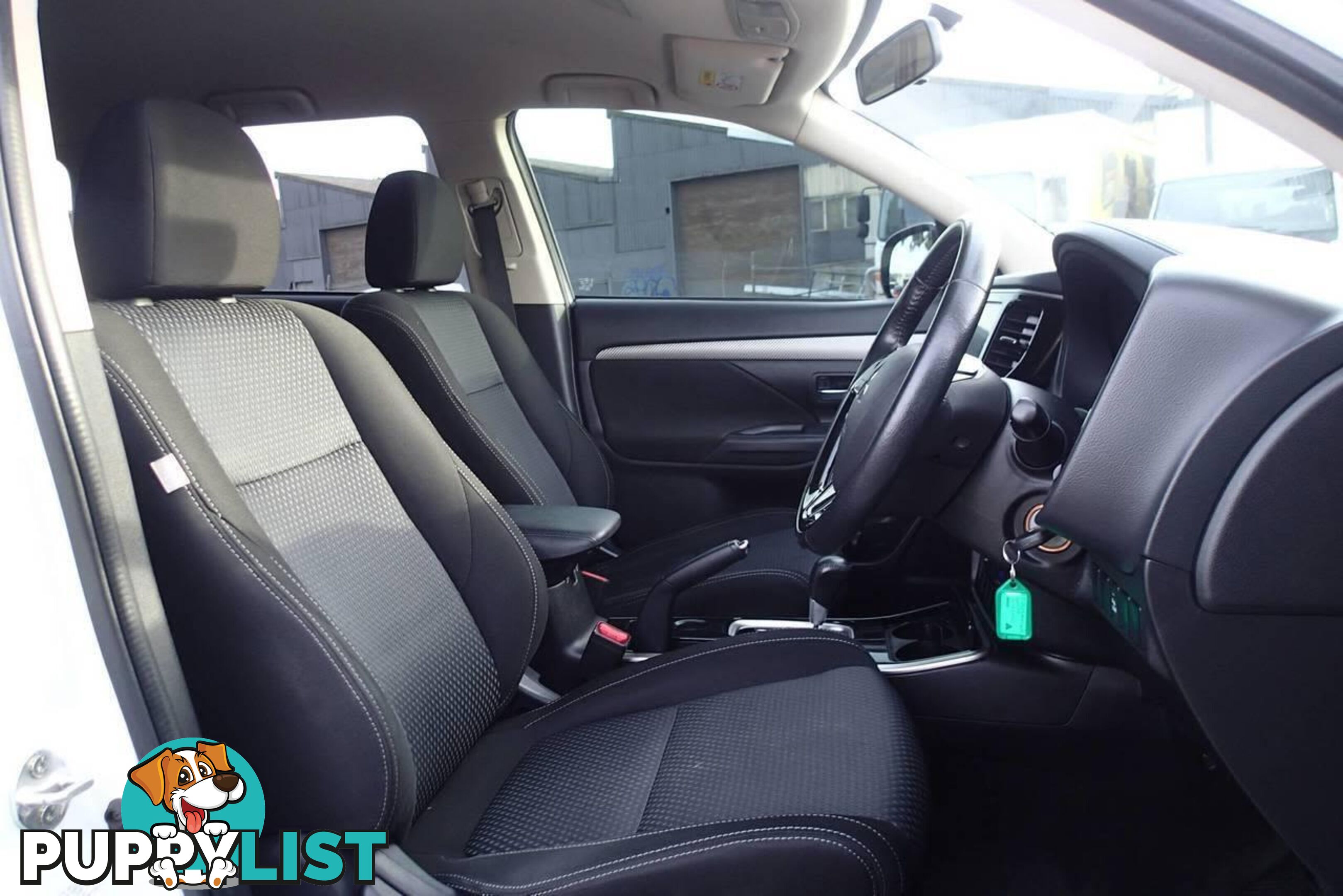 2017 MITSUBISHI OUTLANDER ES 7 SEAT (2WD) ZL MY18.5 SUV, 4 DOORS, 7 SEATS