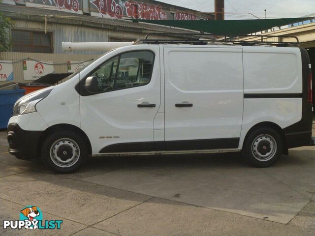 2015 RENAULT TRAFIC SWB X82 COMMERCIAL, 4 DOORS, 3 SEATS