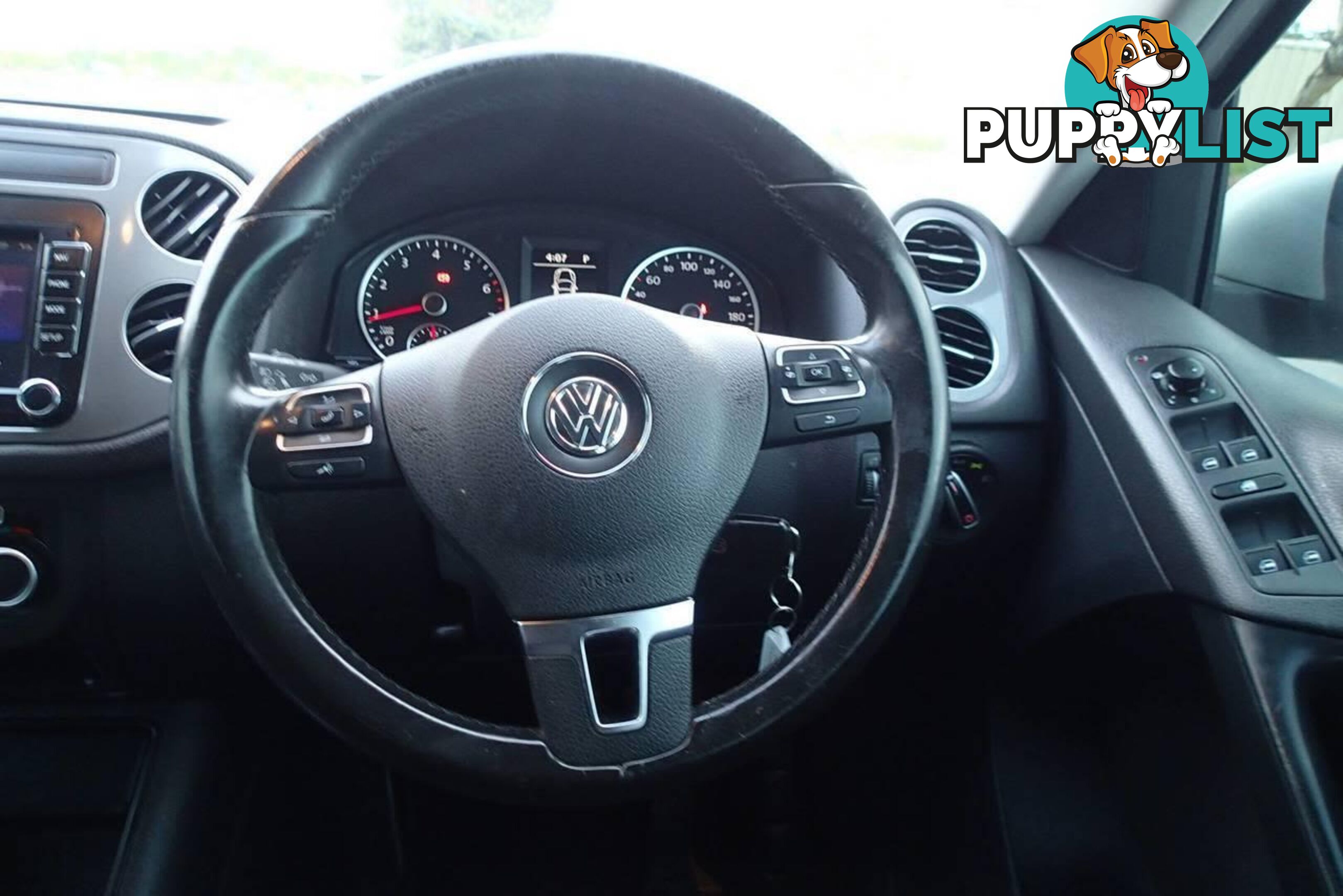 2012 VOLKSWAGEN TIGUAN 132 TSI PACIFIC 5NC MY12 SUV, 4 DOORS, 5 SEATS