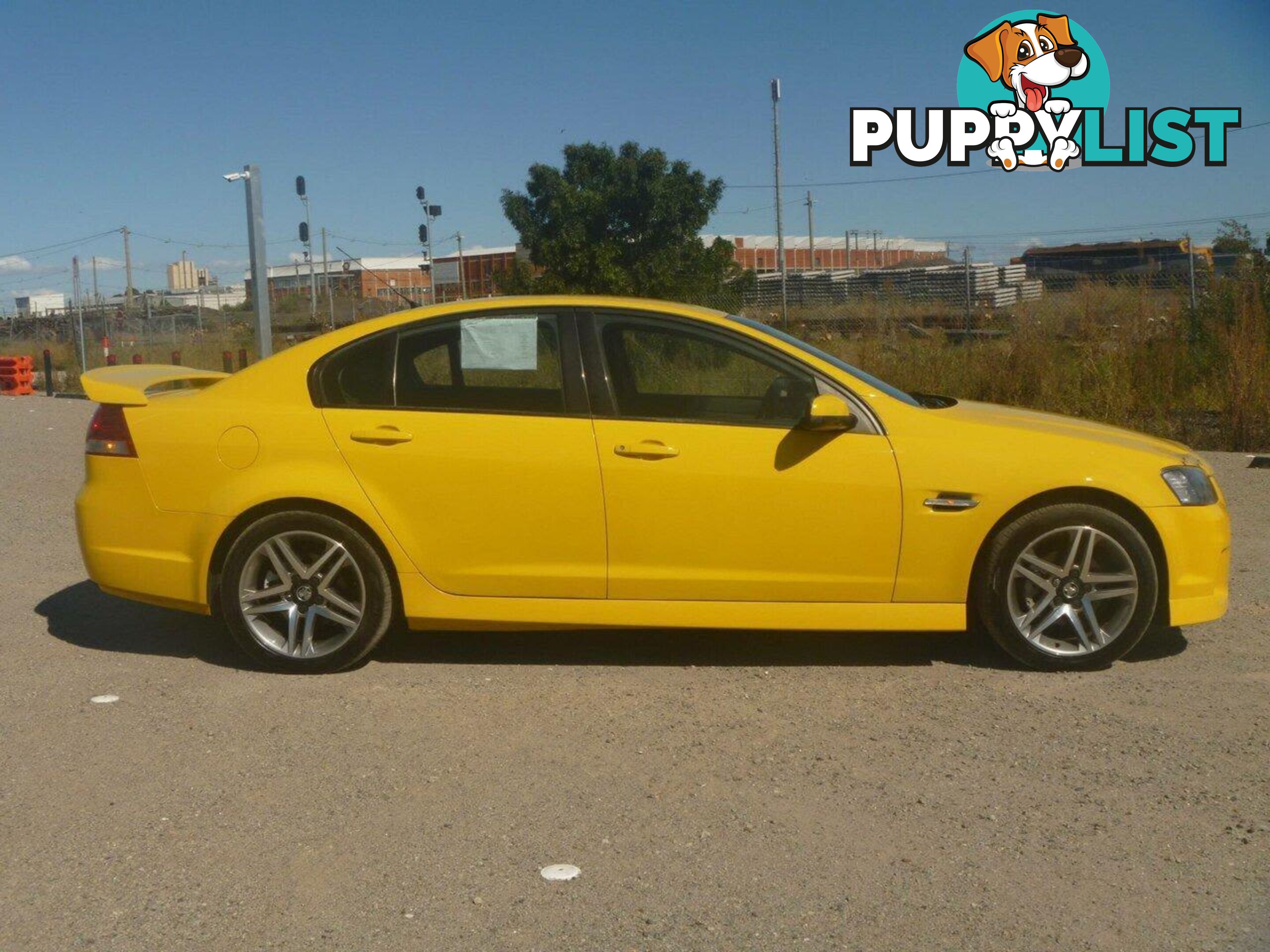 2011 HOLDEN COMMODORE SV6 VE II SEDAN, 4 DOORS, 5 SEATS