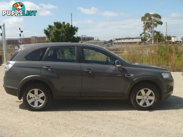 2011 HOLDEN CAPTIVA SX (FWD) CG MY10 SUV, 4 DOORS, 7 SEATS