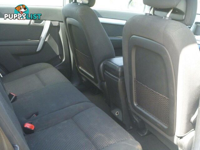 2011 HOLDEN CAPTIVA SX (FWD) CG MY10 SUV, 4 DOORS, 7 SEATS