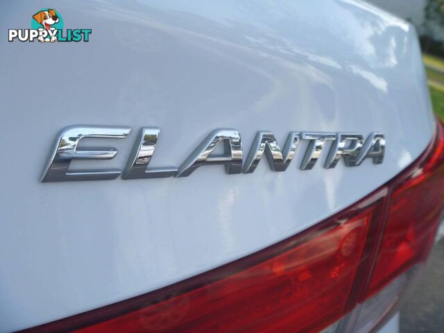 2013 HYUNDAI ELANTRA ACTIVE MD2 SEDAN, 4 DOORS, 5 SEATS