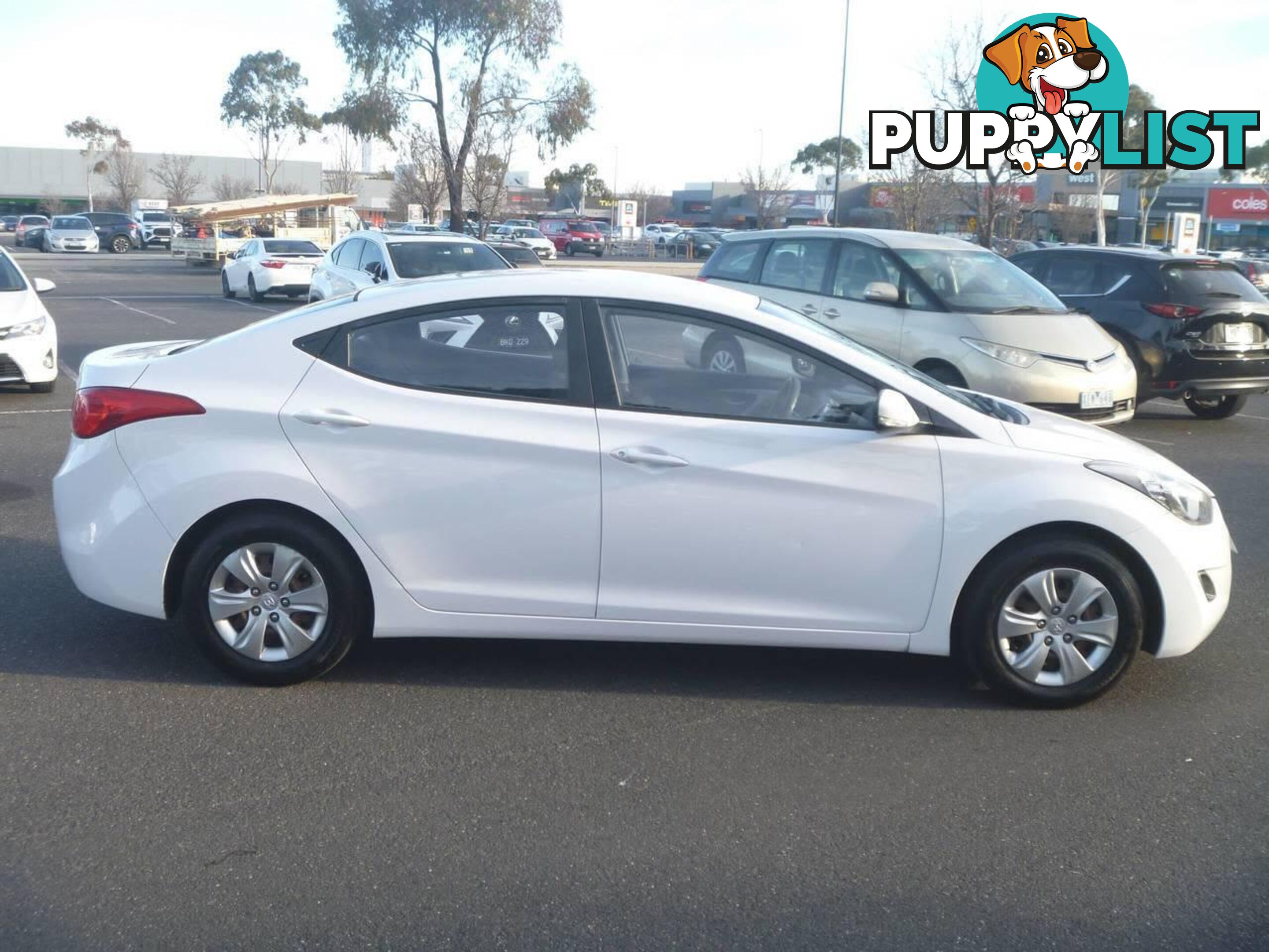 2013 HYUNDAI ELANTRA ACTIVE MD2 SEDAN, 4 DOORS, 5 SEATS