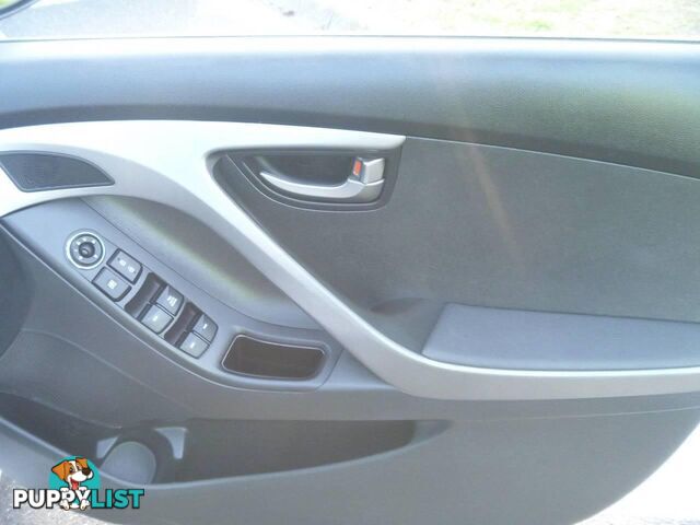 2013 HYUNDAI ELANTRA ACTIVE MD2 SEDAN, 4 DOORS, 5 SEATS