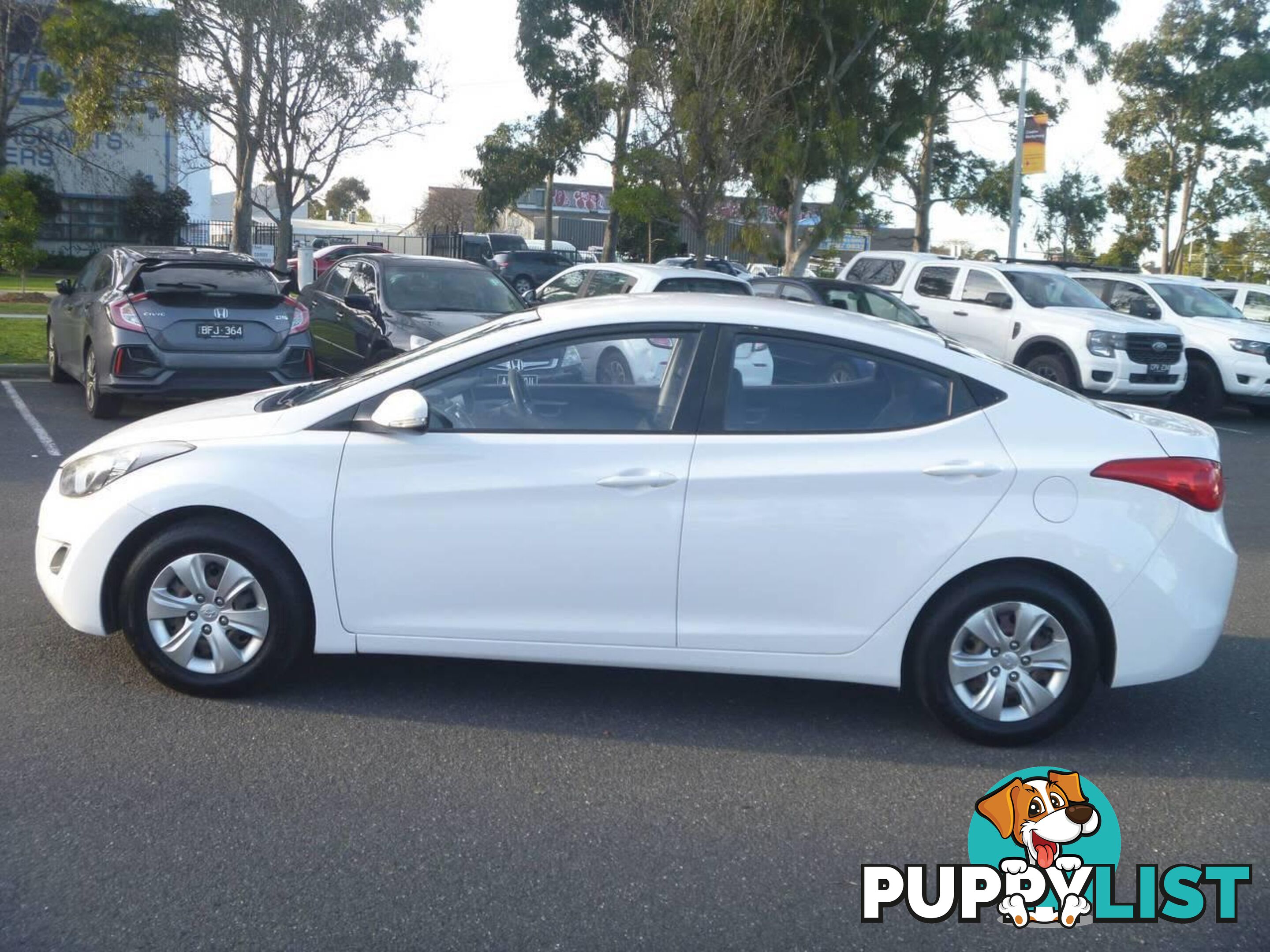 2013 HYUNDAI ELANTRA ACTIVE MD2 SEDAN, 4 DOORS, 5 SEATS