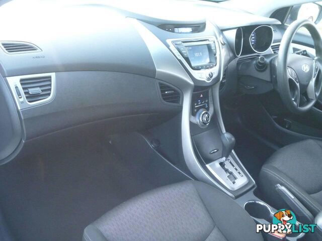 2013 HYUNDAI ELANTRA ACTIVE MD2 SEDAN, 4 DOORS, 5 SEATS