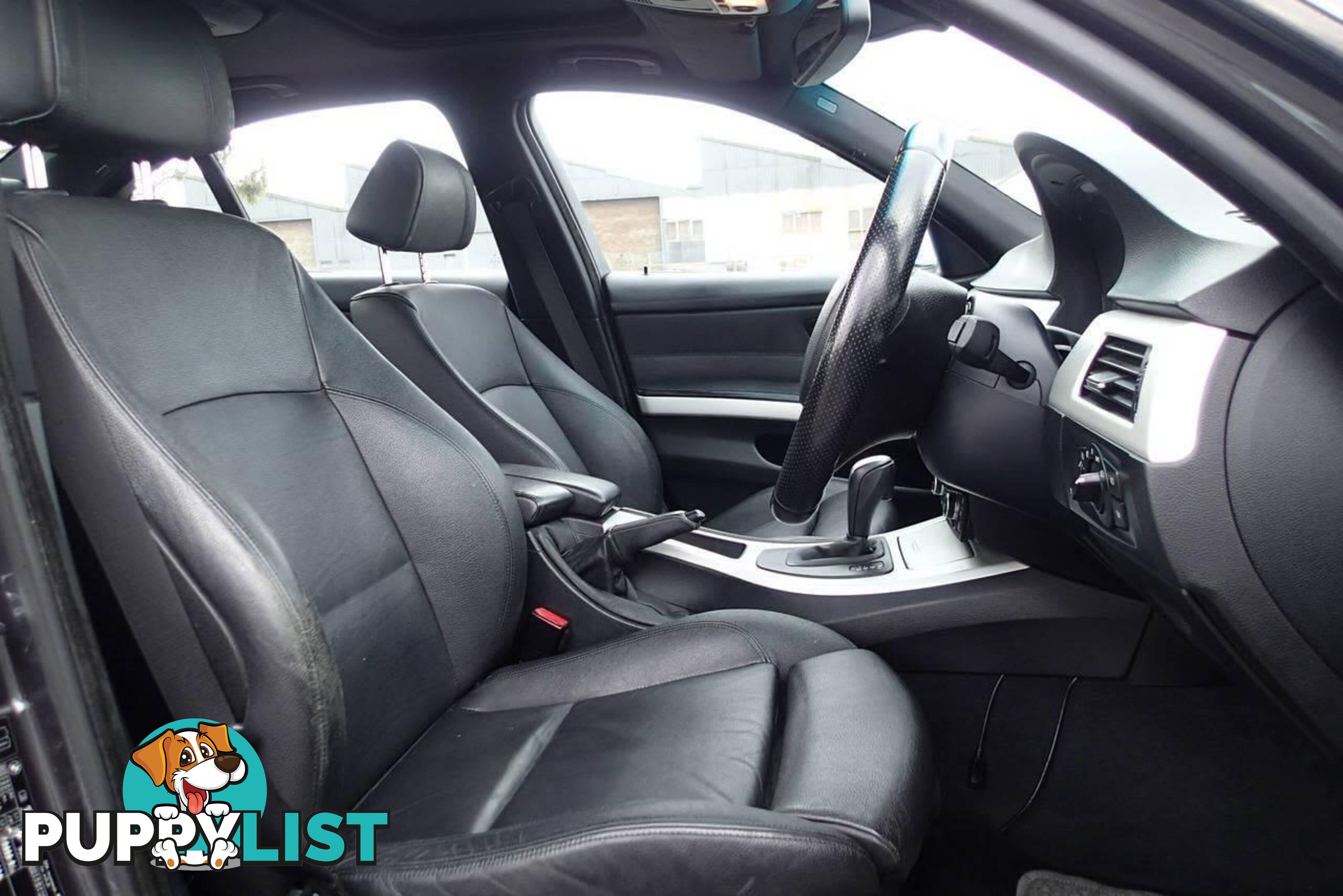 2008 BMW 323I  E90 07 UPGRADE SEDAN, 4 DOORS, 5 SEATS