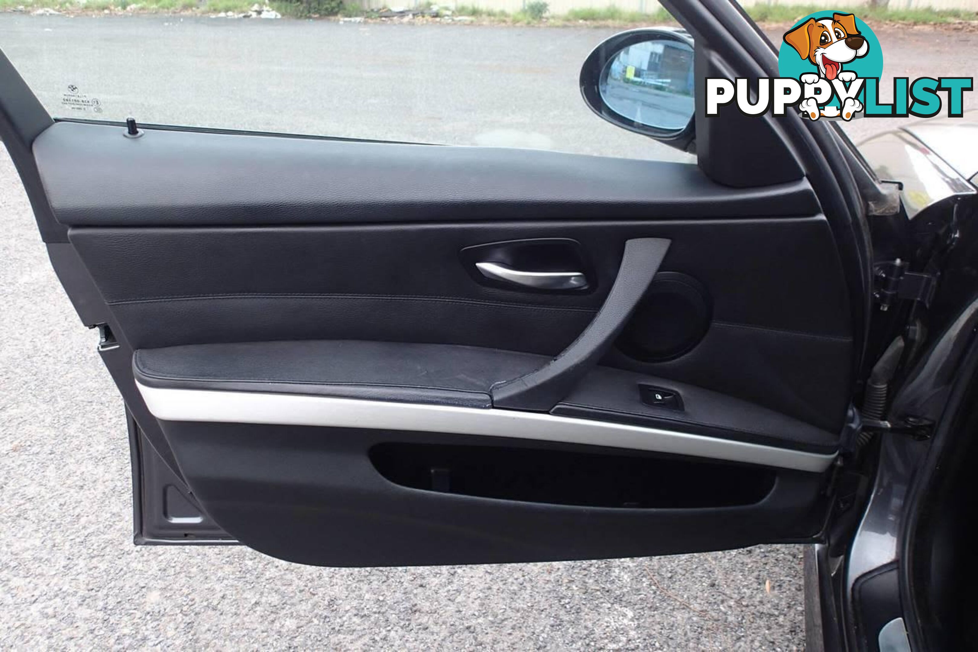 2008 BMW 323I  E90 07 UPGRADE SEDAN, 4 DOORS, 5 SEATS