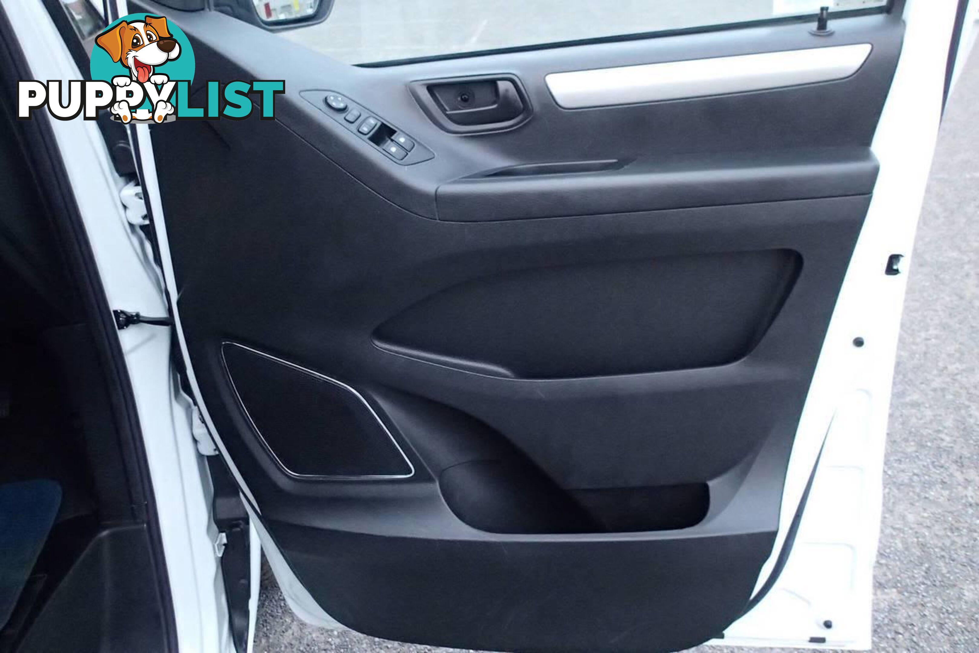 2022 LDV G10 LIFT DOOR SV7C COMMERCIAL, 4 DOORS, 2 SEATS