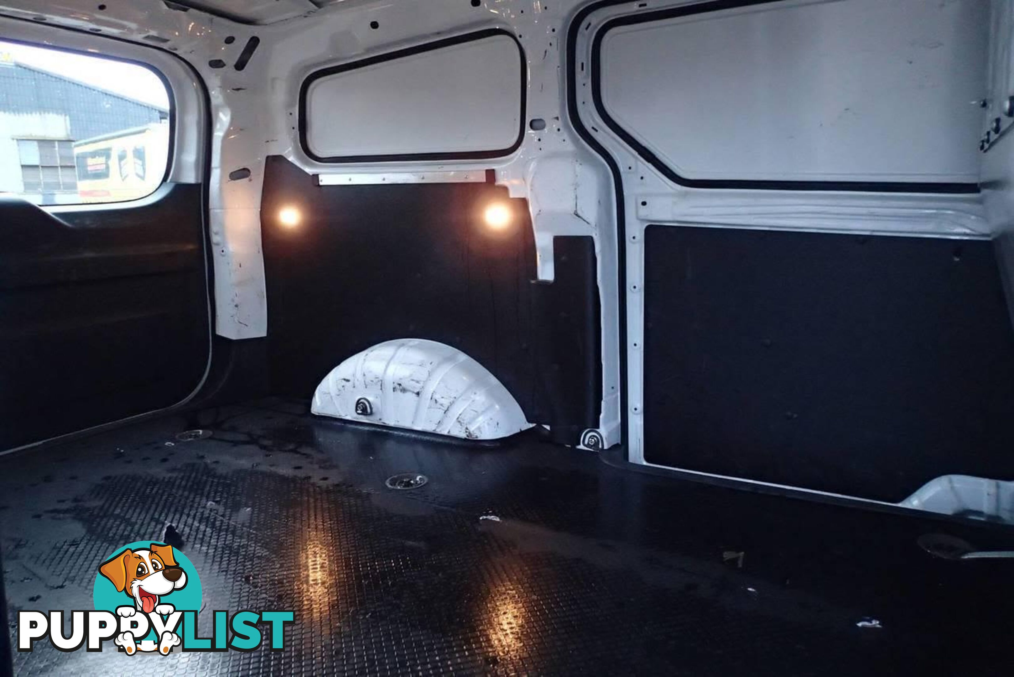 2022 LDV G10 LIFT DOOR SV7C COMMERCIAL, 4 DOORS, 2 SEATS