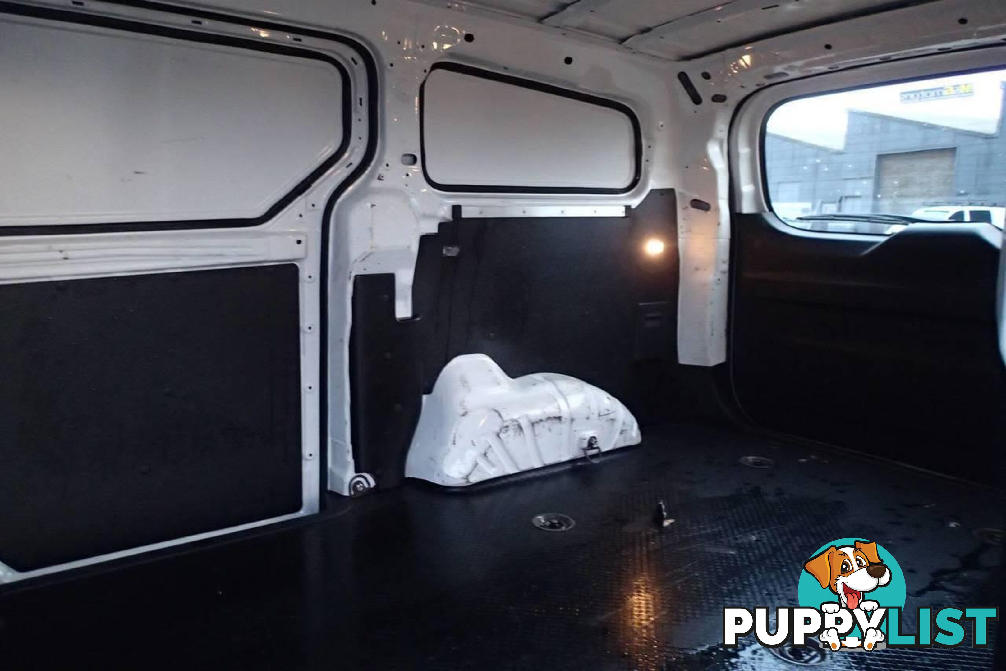 2022 LDV G10 LIFT DOOR SV7C COMMERCIAL, 4 DOORS, 2 SEATS