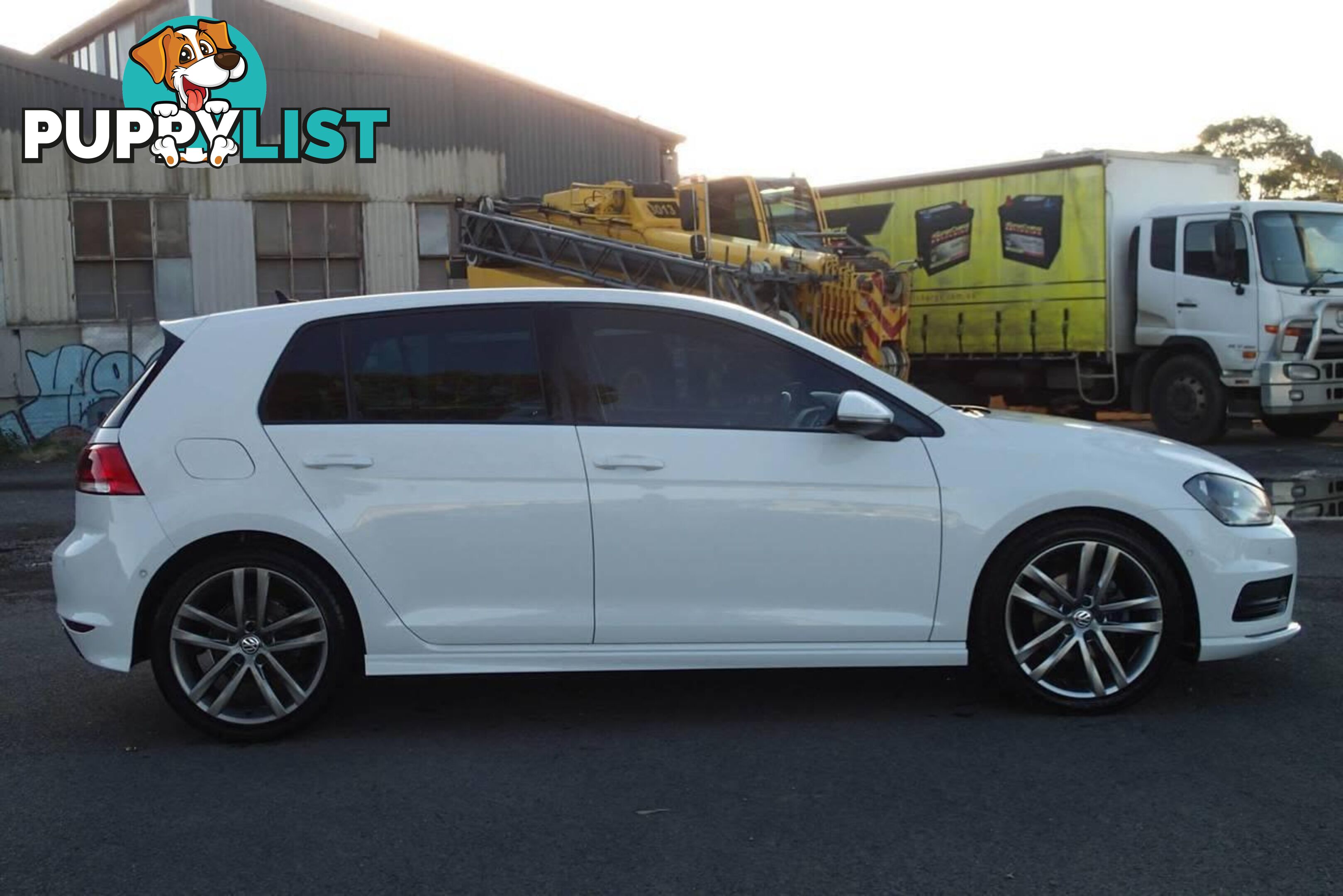2017 VOLKSWAGEN GOLF 110 TSI HIGHLINE AU MY17 HATCH, 5 DOORS, 5 SEATS