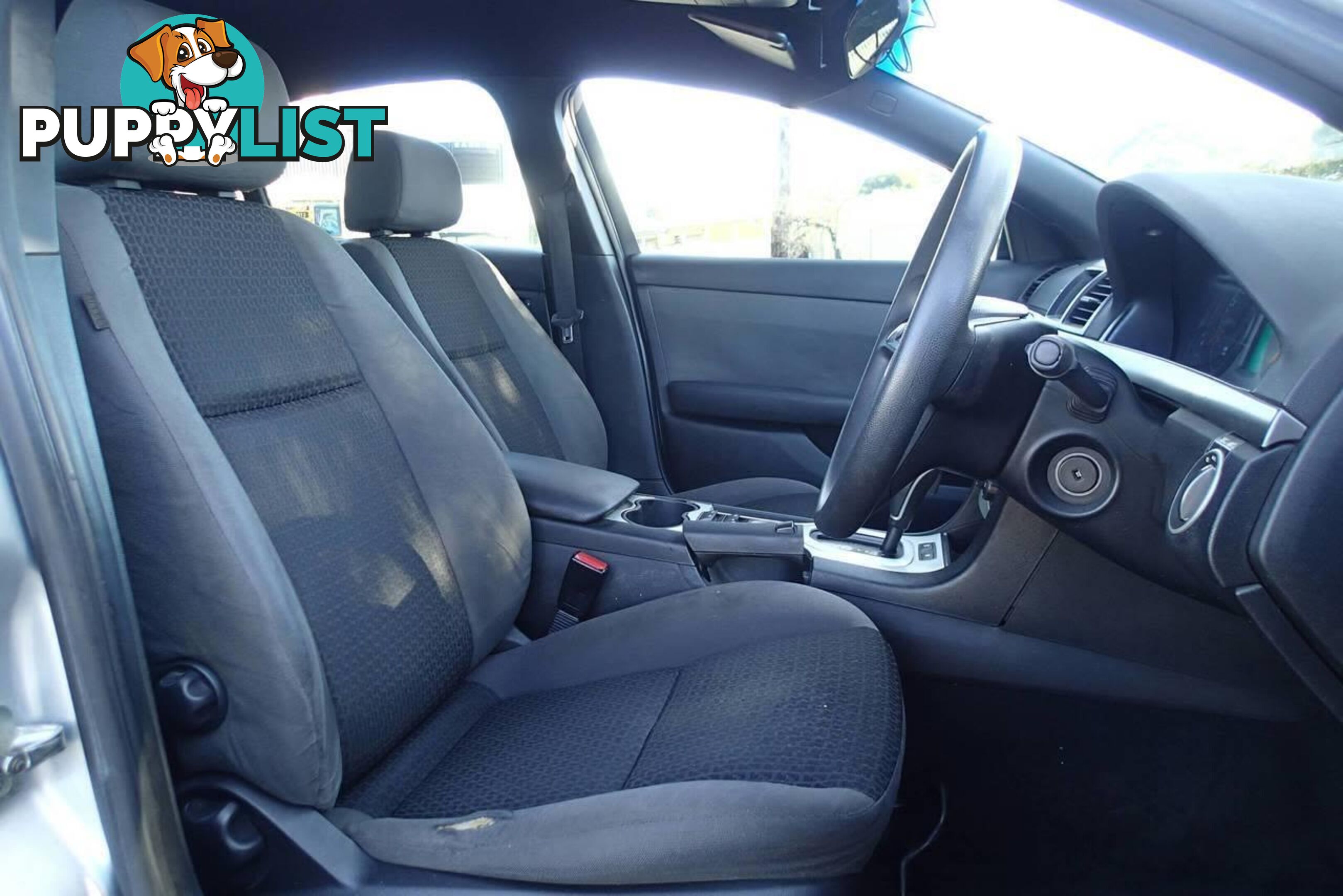 2011 HOLDEN COMMODORE OMEGA VE II WAGON, 4 DOORS, 5 SEATS
