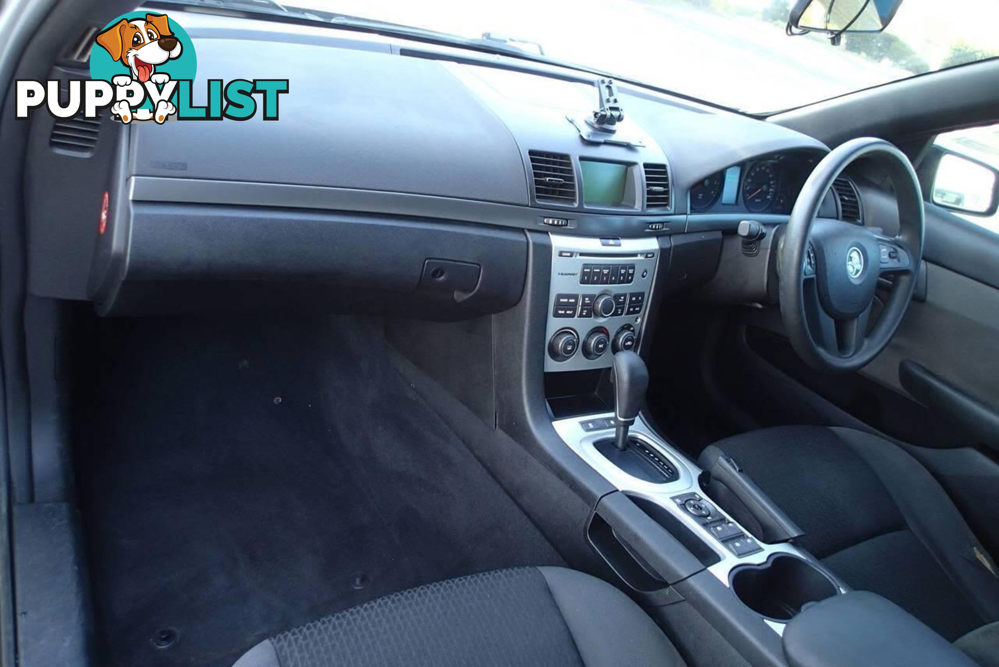 2011 HOLDEN COMMODORE OMEGA VE II WAGON, 4 DOORS, 5 SEATS