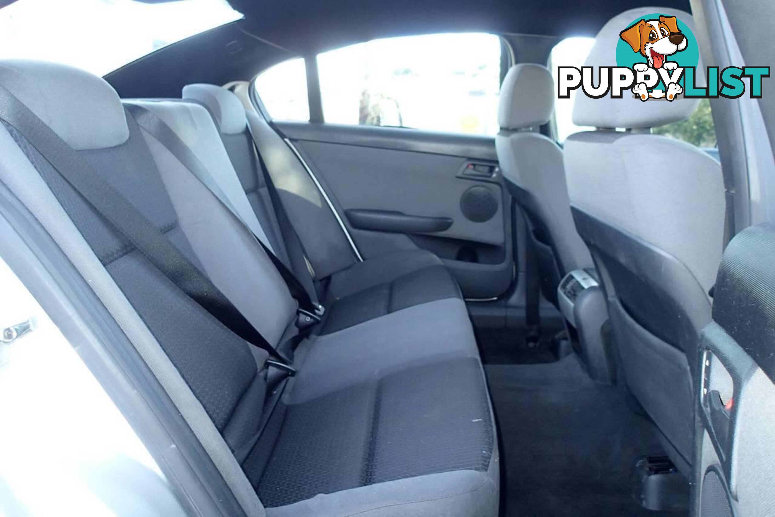 2011 HOLDEN COMMODORE OMEGA VE II WAGON, 4 DOORS, 5 SEATS