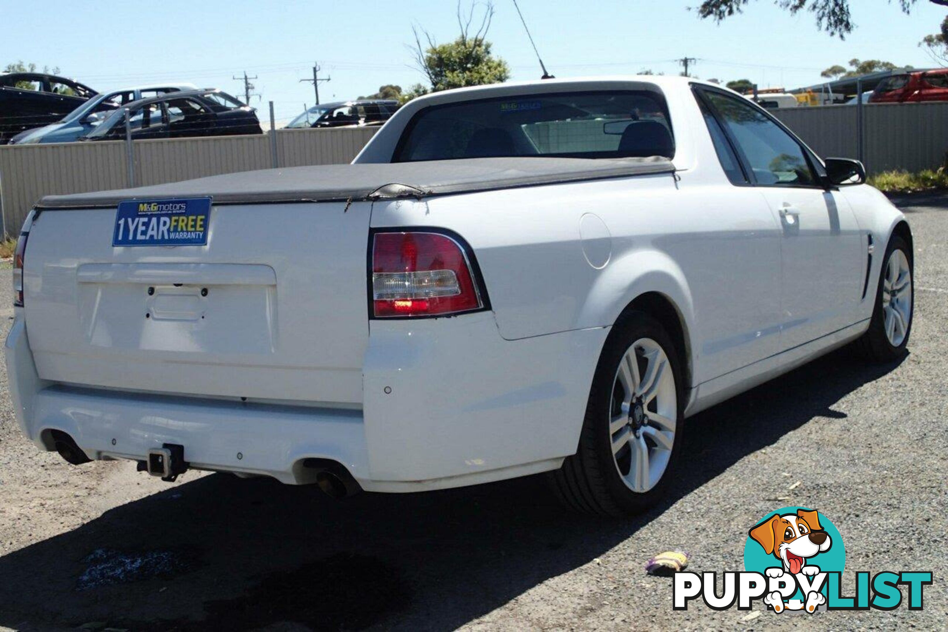 2015 HOLDEN UTE  VF II UTE TRAY, 2 DOORS, 2 SEATS