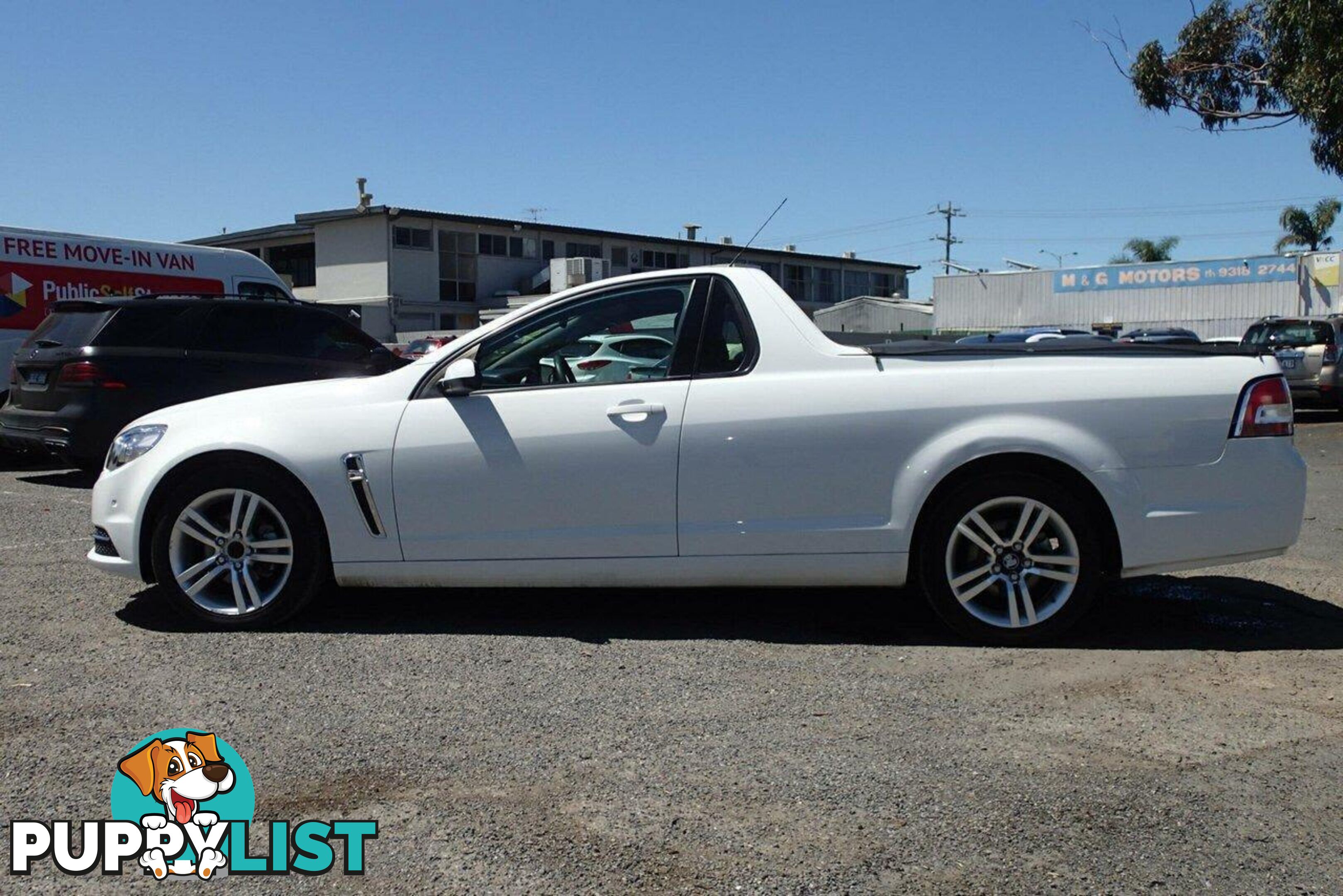 2015 HOLDEN UTE  VF II UTE TRAY, 2 DOORS, 2 SEATS