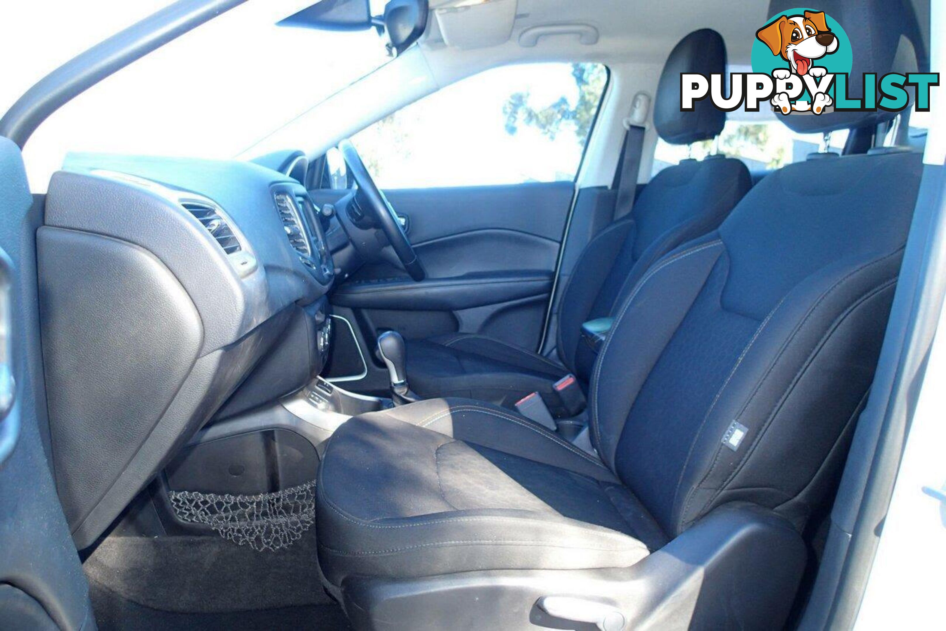 2018 JEEP COMPASS SPORT (FWD) M6 MY18 SUV, 4 DOORS, 5 SEATS