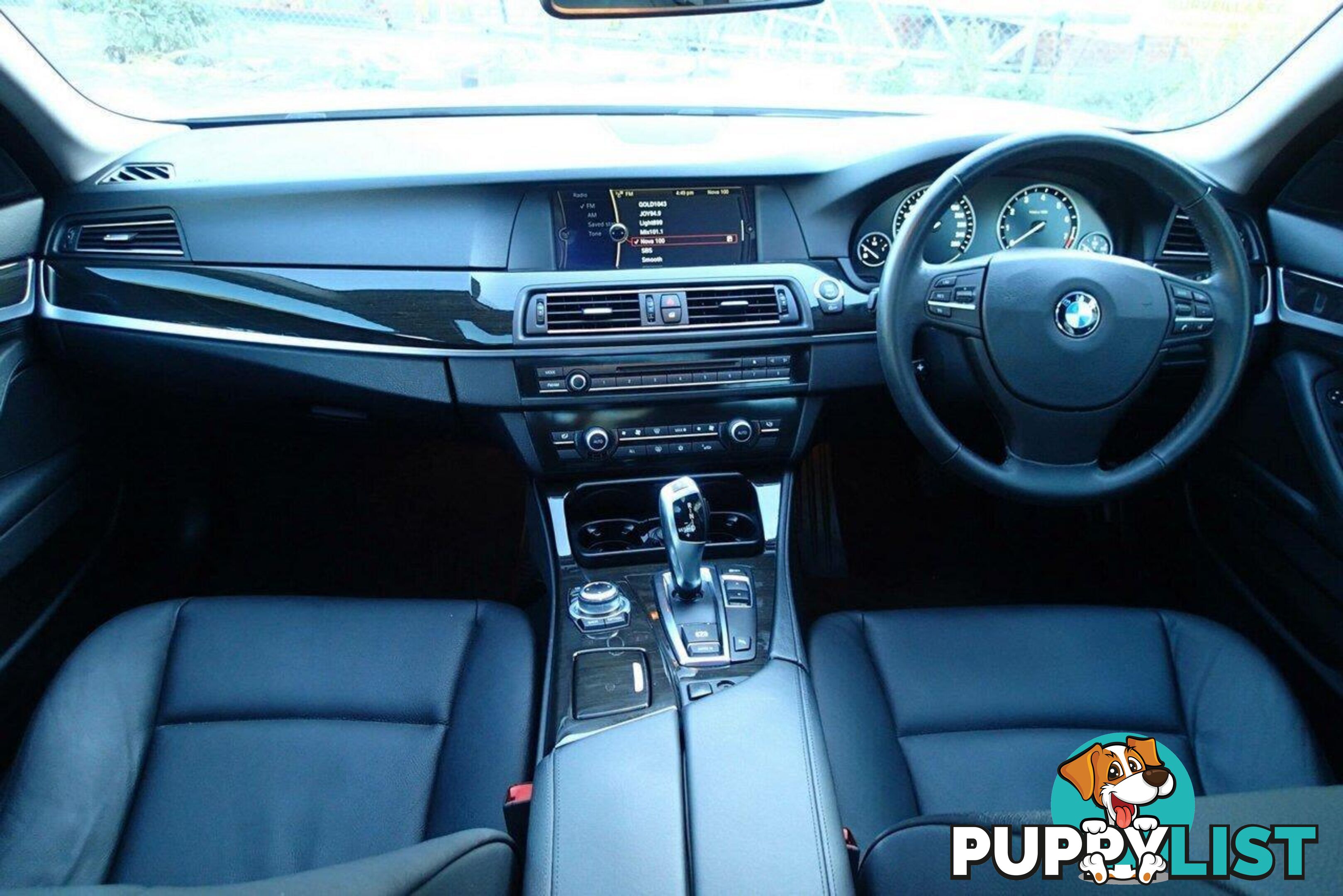 2011 BMW 528I  F10 MY11 SEDAN, 4 DOORS, 5 SEATS
