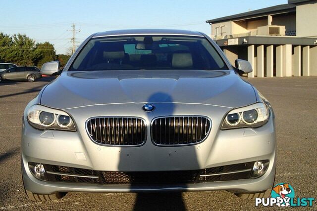 2011 BMW 528I  F10 MY11 SEDAN, 4 DOORS, 5 SEATS