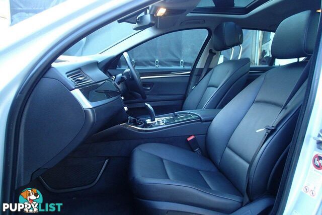 2011 BMW 528I  F10 MY11 SEDAN, 4 DOORS, 5 SEATS