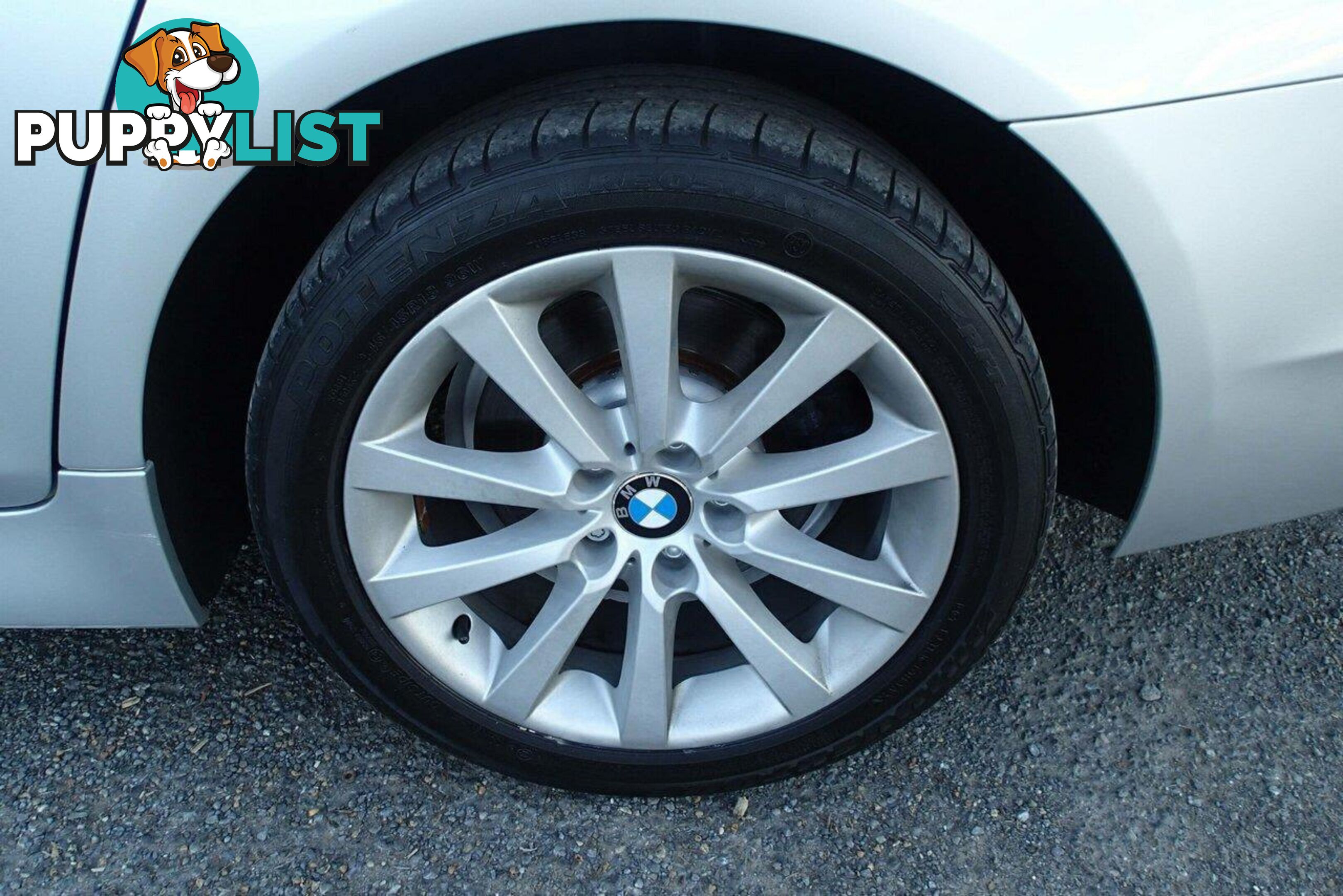 2011 BMW 528I  F10 MY11 SEDAN, 4 DOORS, 5 SEATS