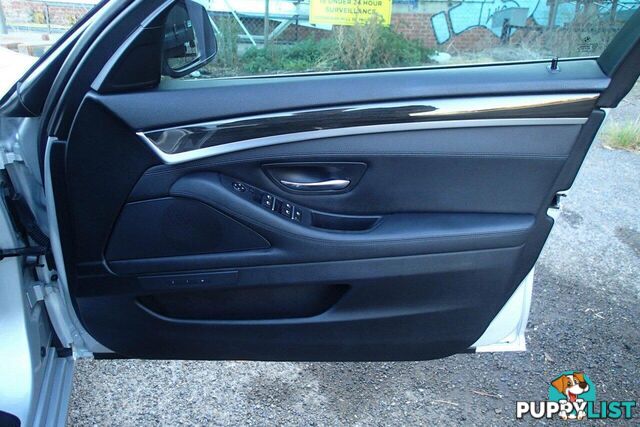 2011 BMW 528I  F10 MY11 SEDAN, 4 DOORS, 5 SEATS