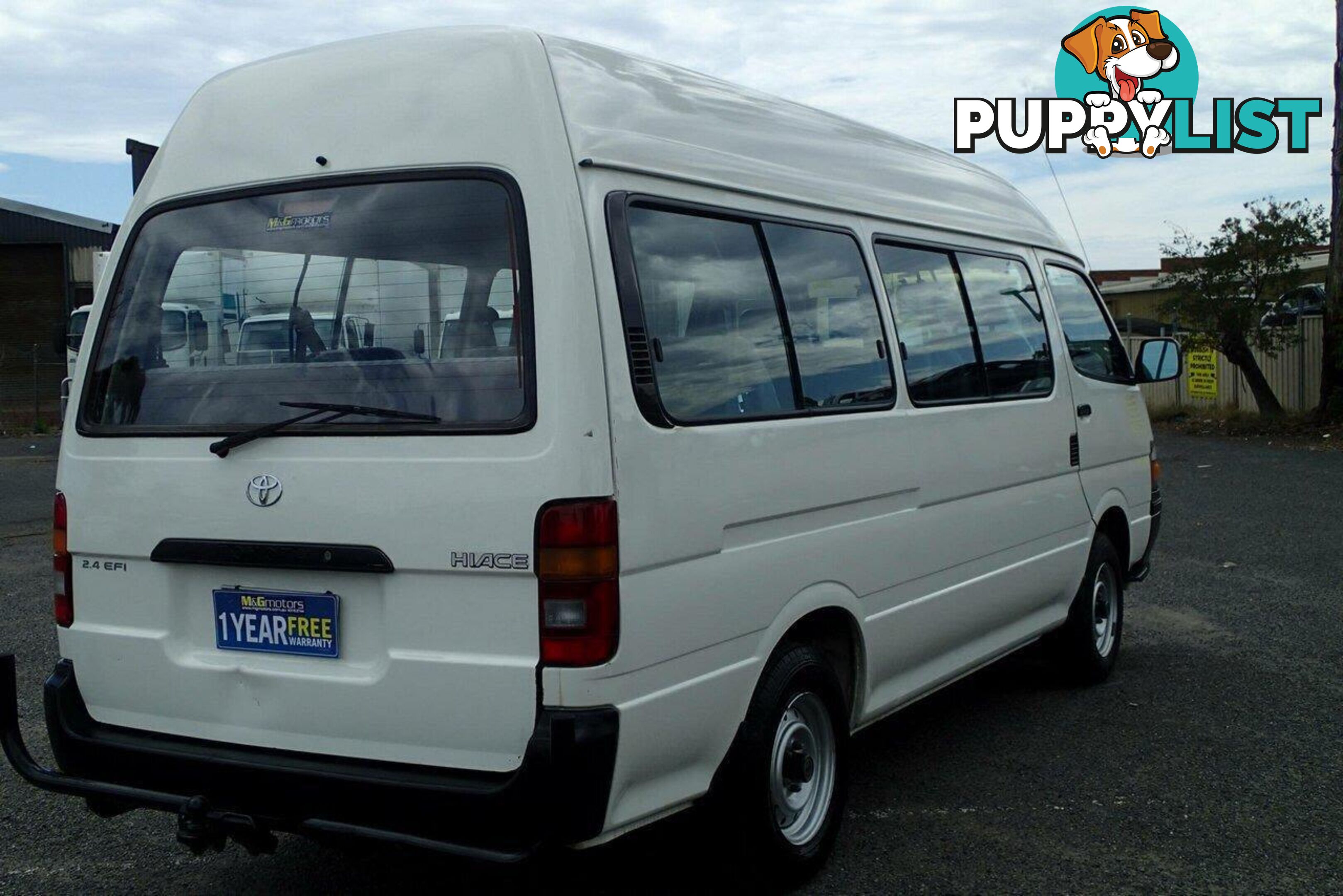 2001 TOYOTA HIACE COMMUTER RZH125R PEOPLE MOVER, 3 DOORS, 14 SEATS