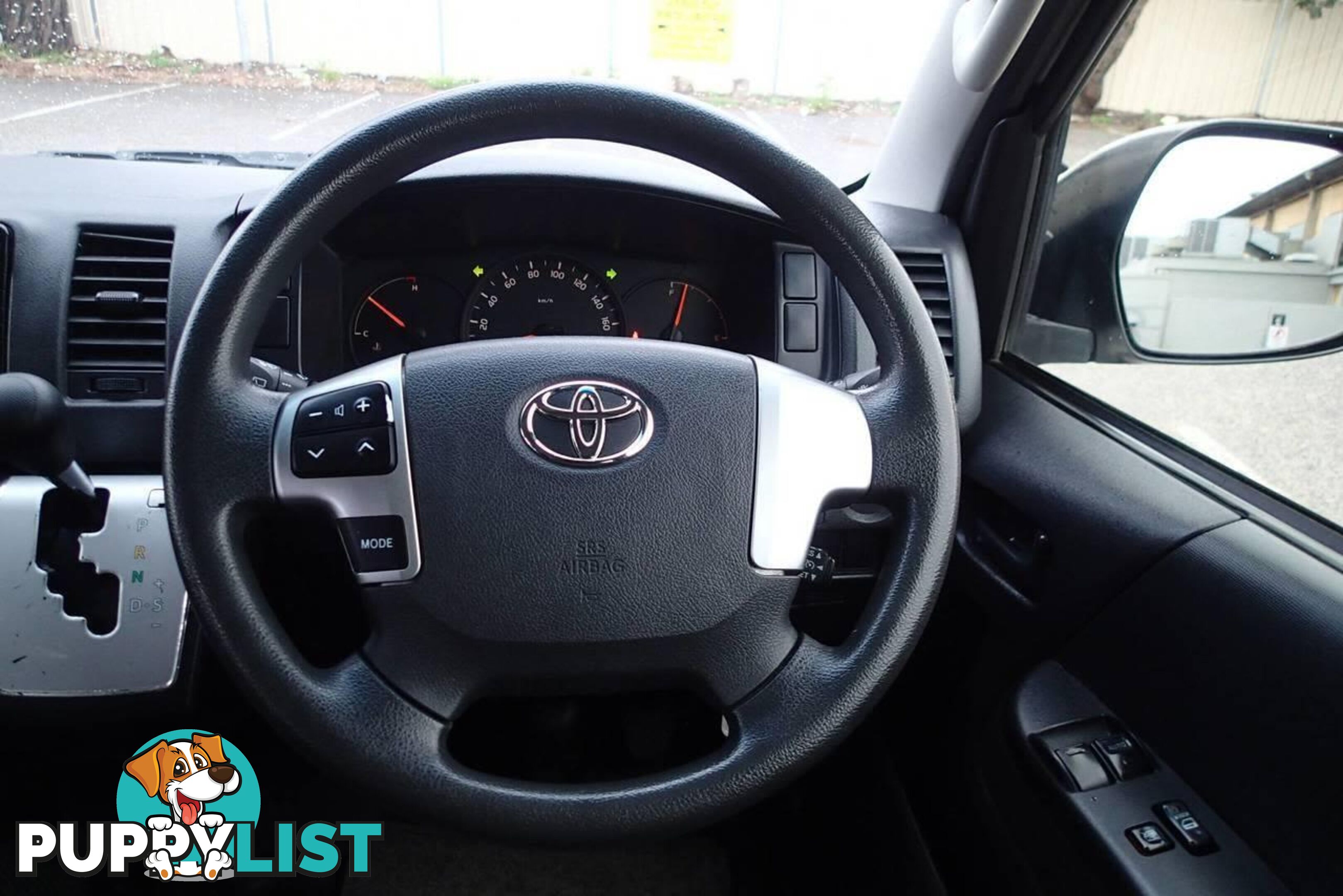 2018 TOYOTA HIACE COMMUTER TRH223R MY16 PEOPLE MOVER, 3 DOORS, 14 SEATS