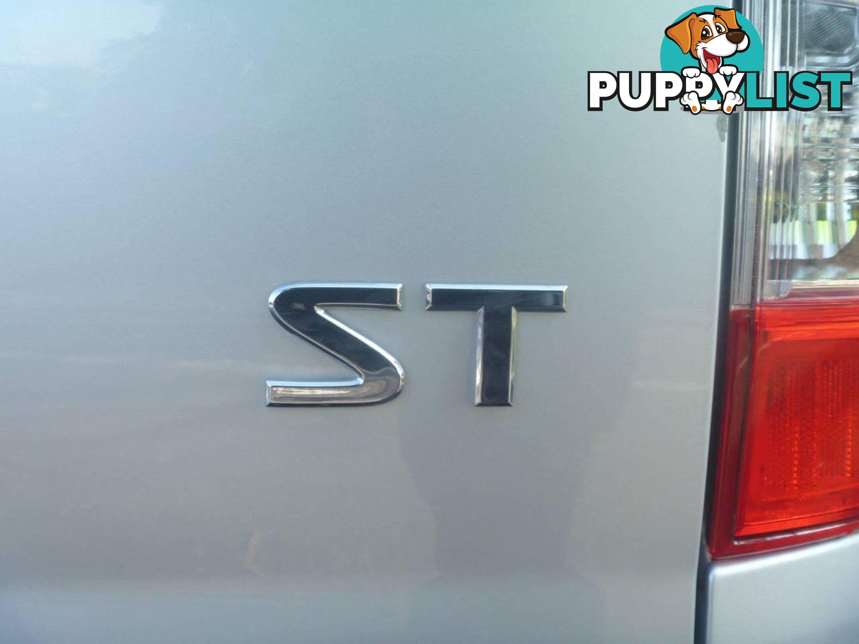 2016 NISSAN NAVARA ST (4X2) NP300 D23 UTE TRAY, 4 DOORS, 5 SEATS