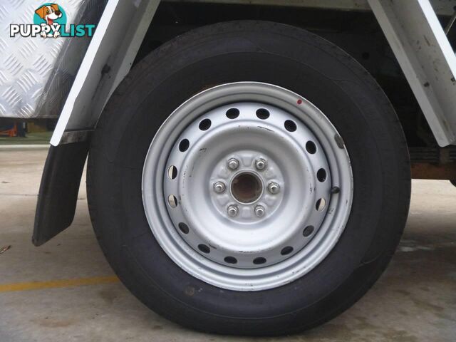 2012 NISSAN NAVARA RX (4X4) D40 MY11 UTE TRAY, 2 DOORS, 3 SEATS