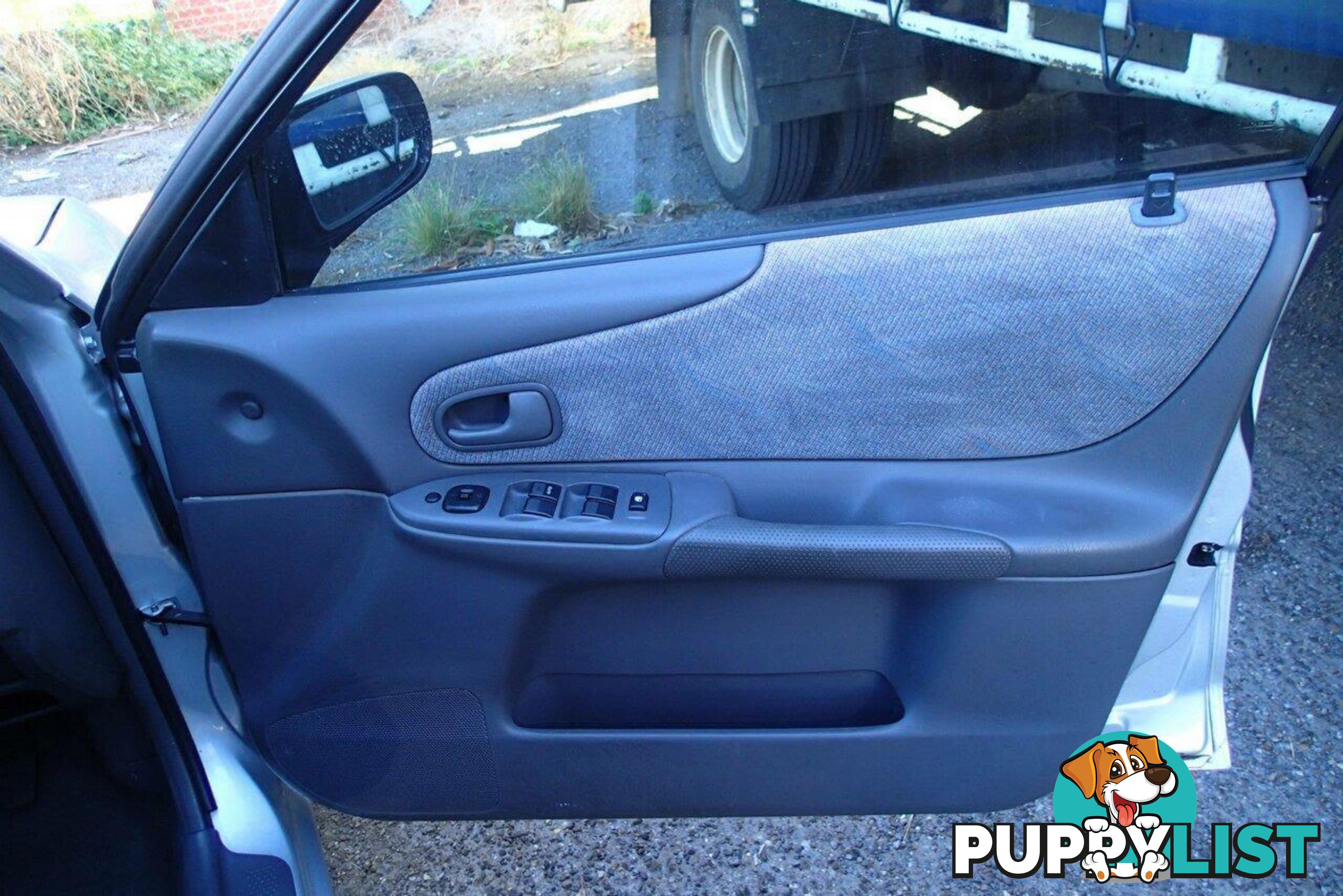 1999 MAZDA 323 PROTEGE  SEDAN, 4 DOORS, 5 SEATS