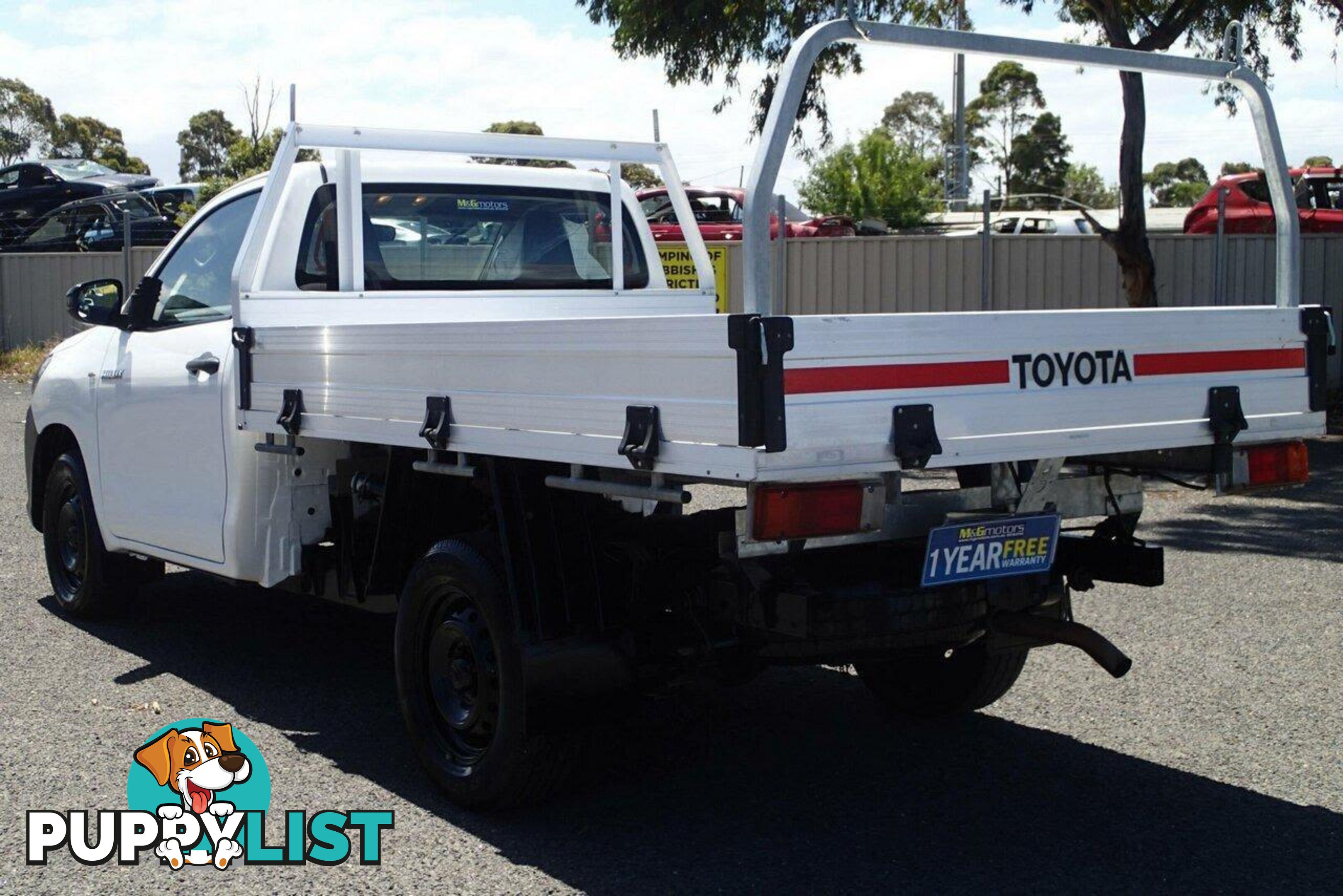 2017 TOYOTA HILUX WORKMATE GUN122R UTE TRAY, 2 DOORS, 2 SEATS