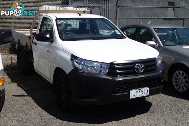 2017 TOYOTA HILUX WORKMATE GUN122R UTE TRAY, 2 DOORS, 2 SEATS