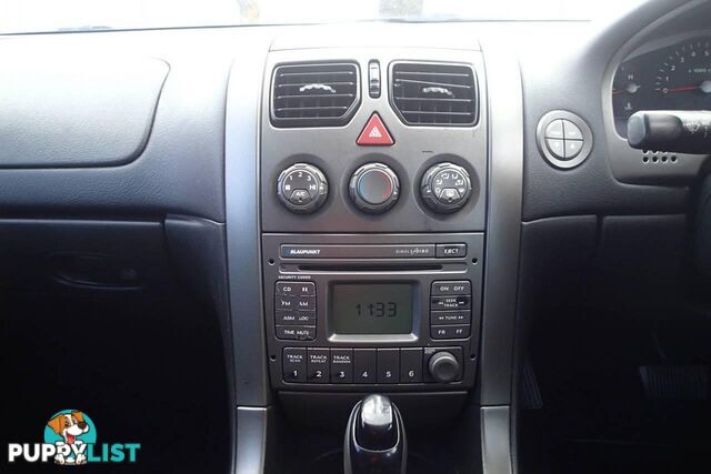 2004 HOLDEN COMMODORE EXECUTIVE VYII SEDAN, 4 DOORS, 5 SEATS