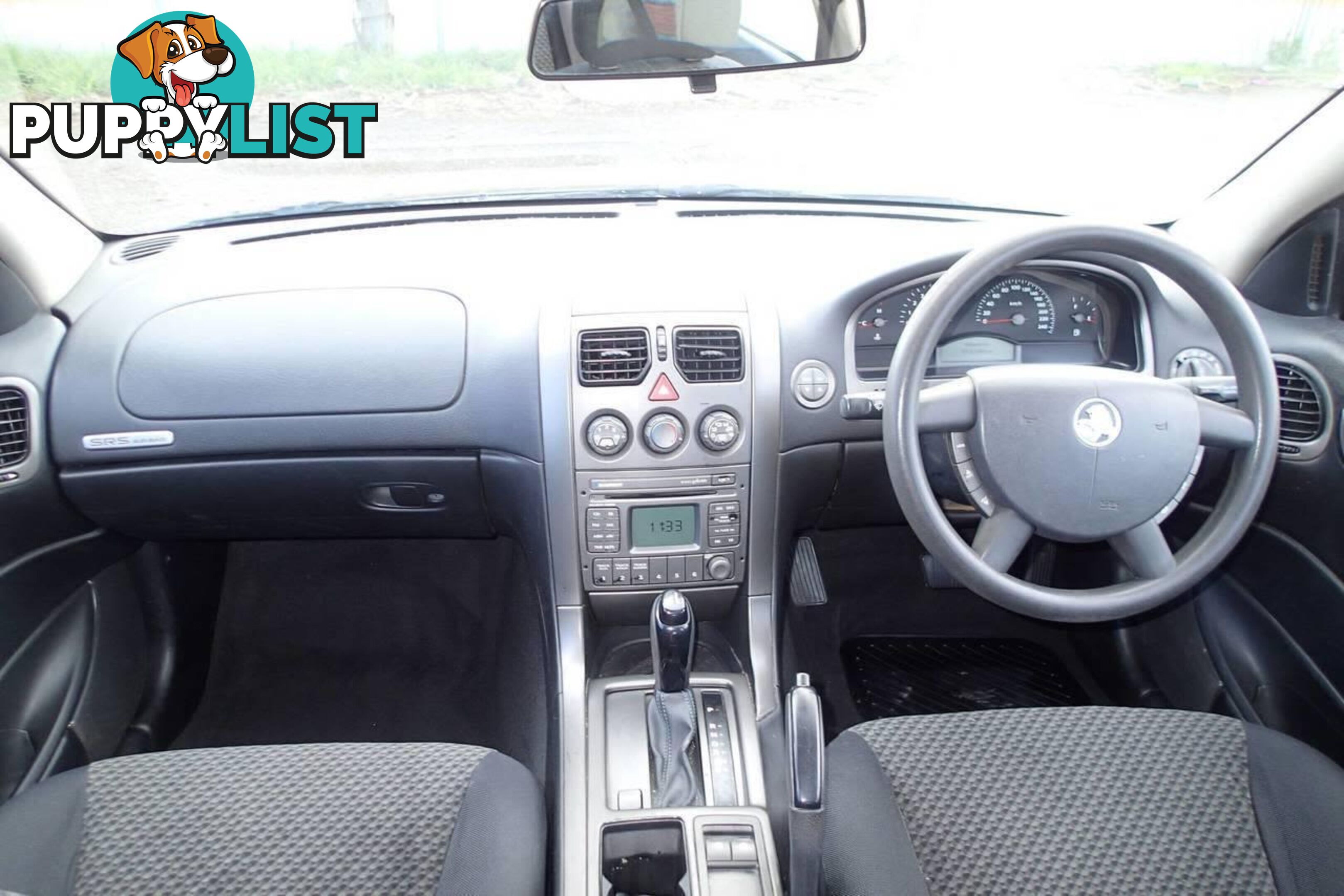 2004 HOLDEN COMMODORE EXECUTIVE VYII SEDAN, 4 DOORS, 5 SEATS