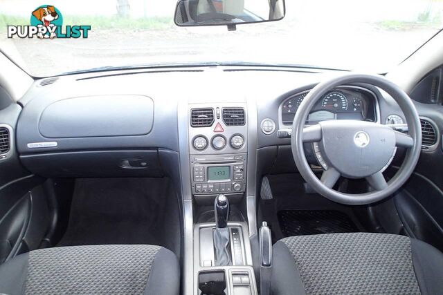 2004 HOLDEN COMMODORE EXECUTIVE VYII SEDAN, 4 DOORS, 5 SEATS