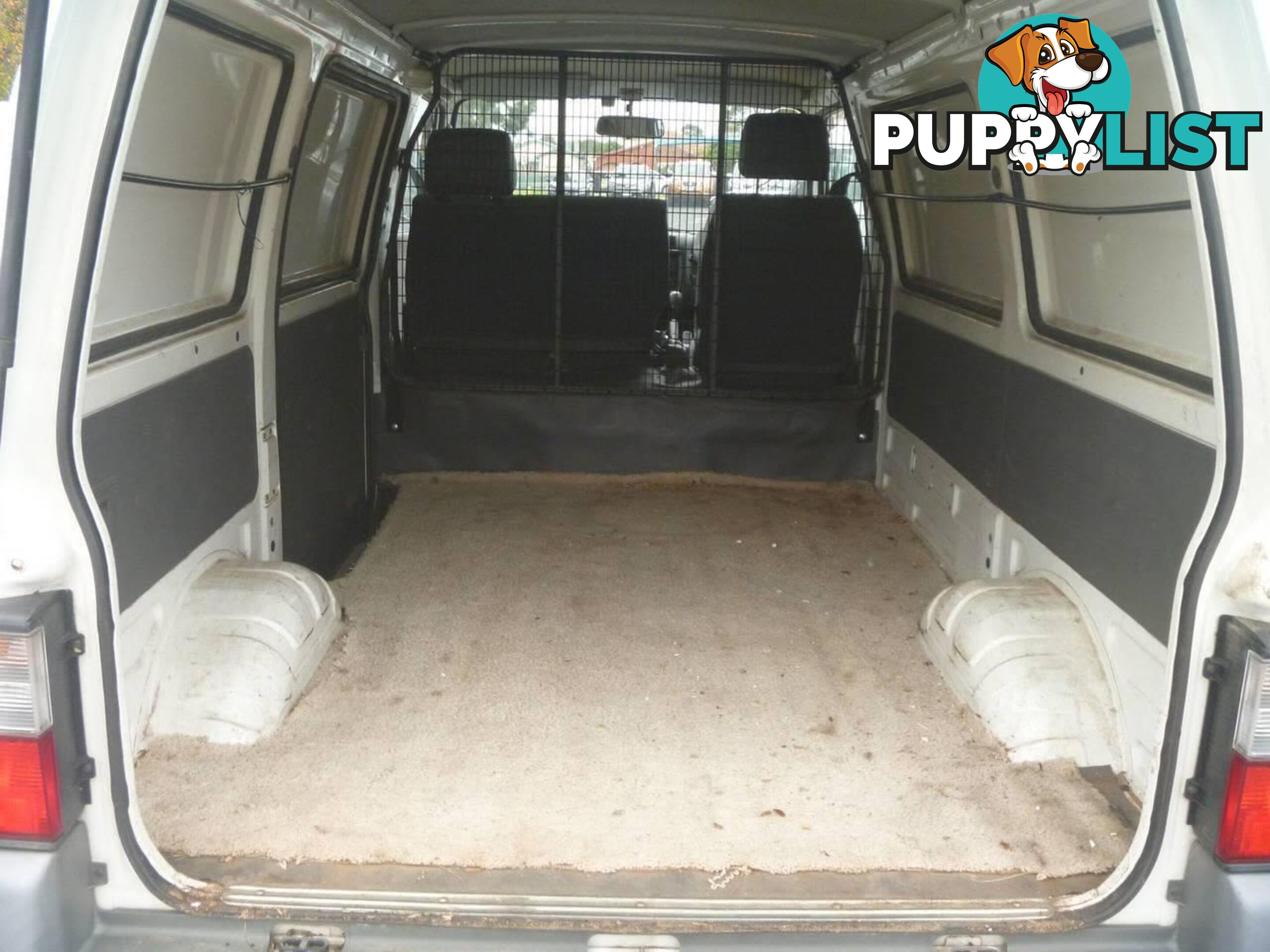 2002 MAZDA E2000 (LWB) SH94 COMMERCIAL, 2 DOORS, 3 SEATS